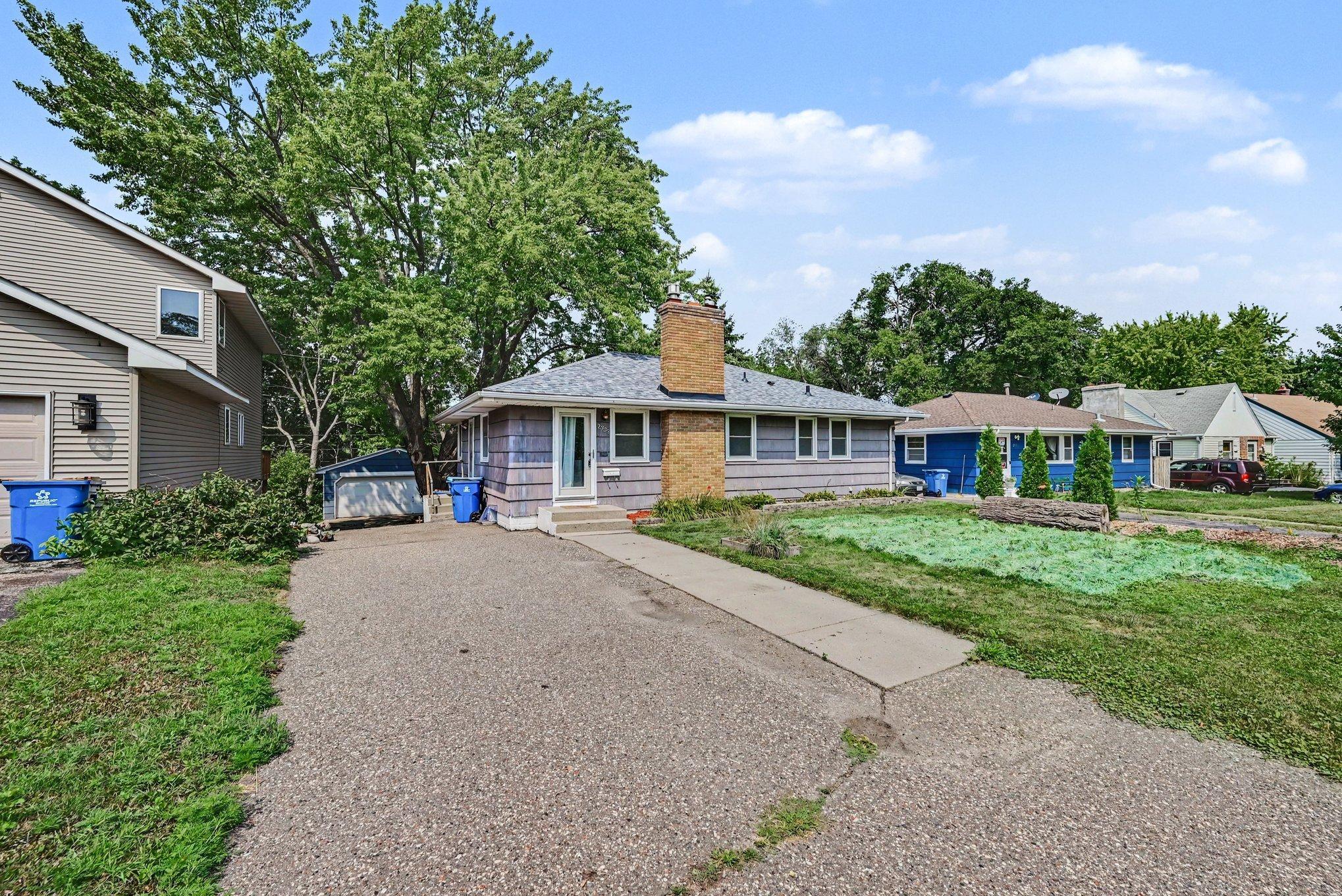 2733 Parkview Boulevard Property Photo 17
