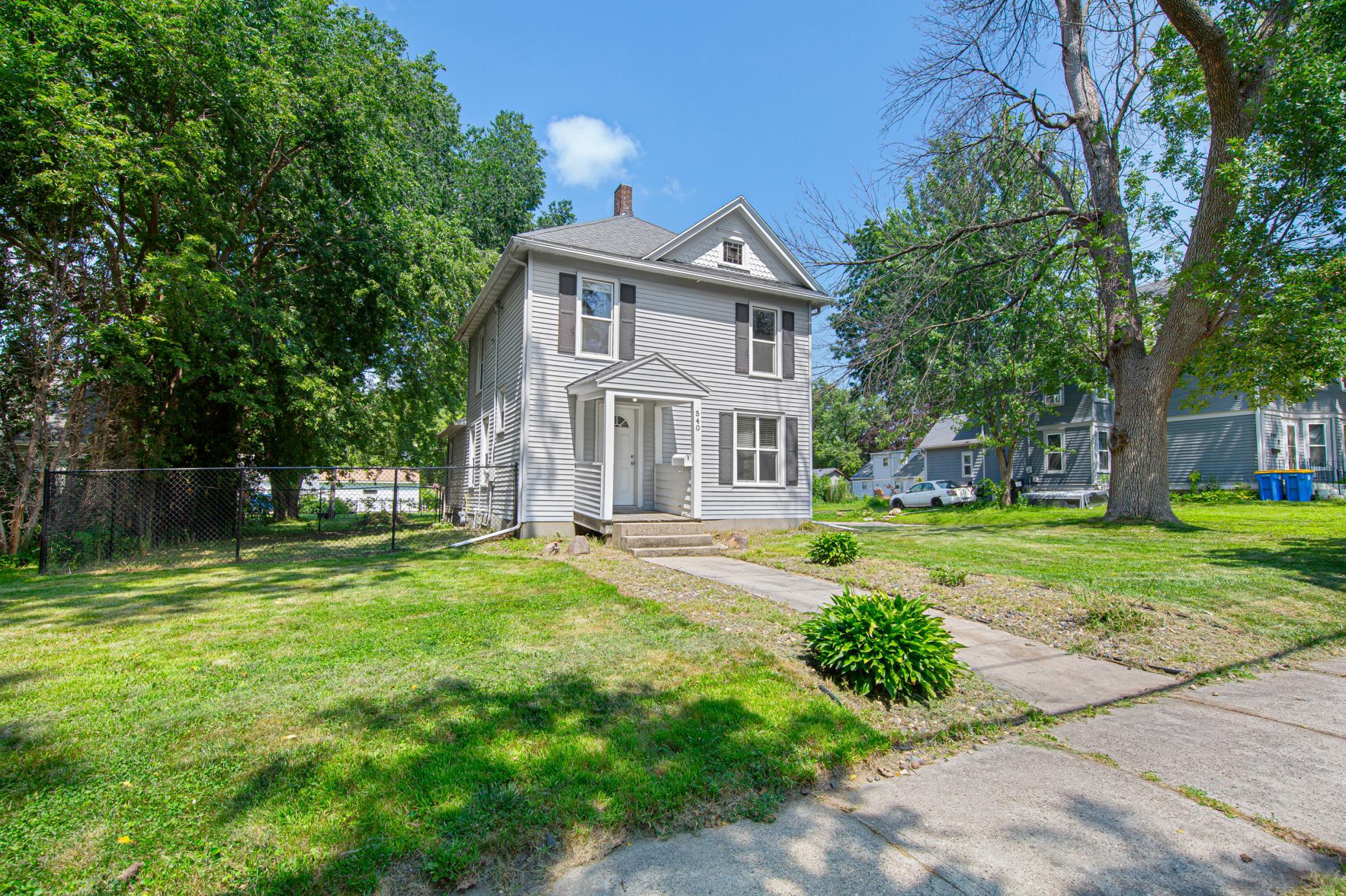 540 E Vine Street Property Photo 1