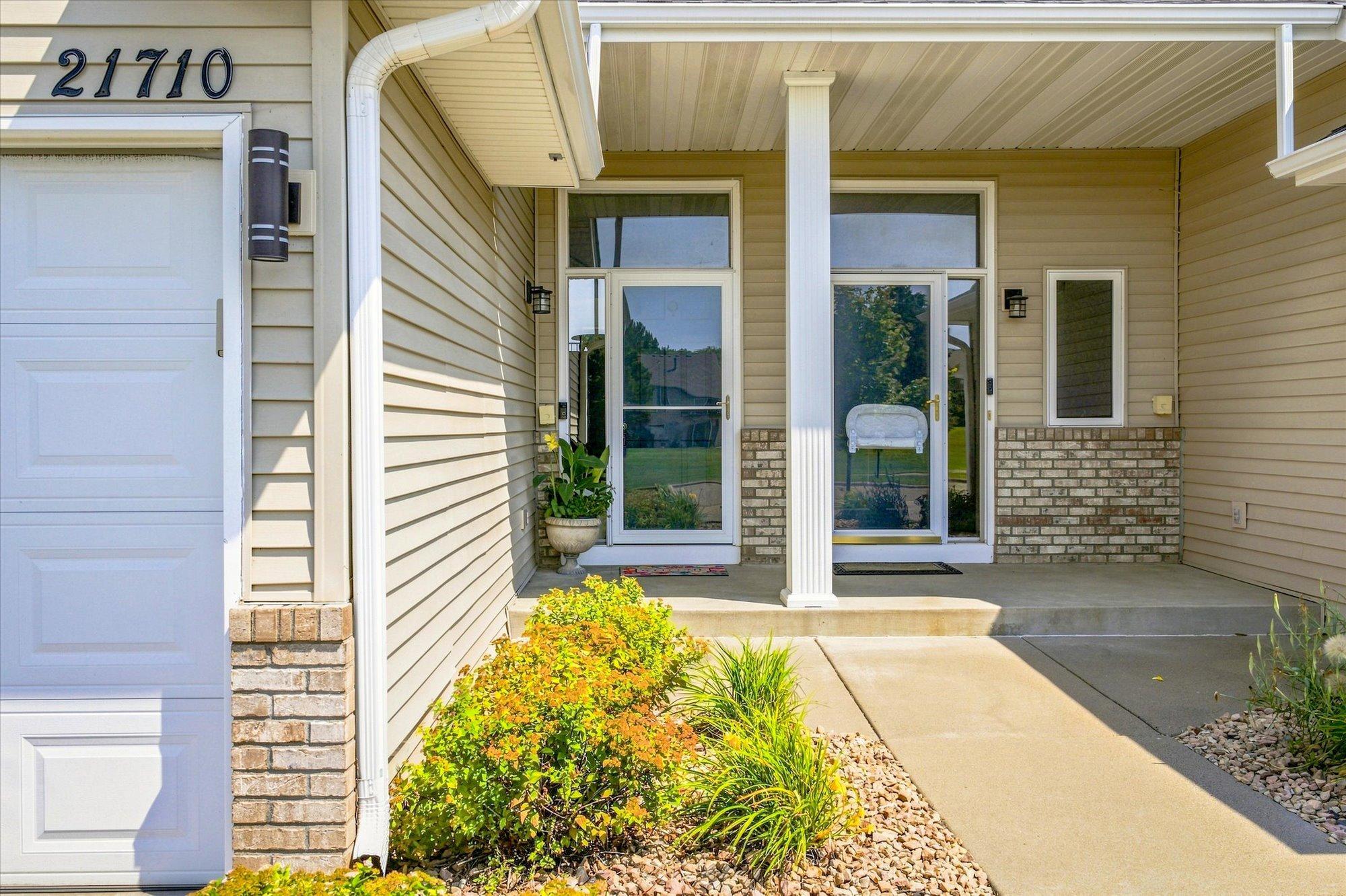 21710 Evergreen Trail Property Photo 6