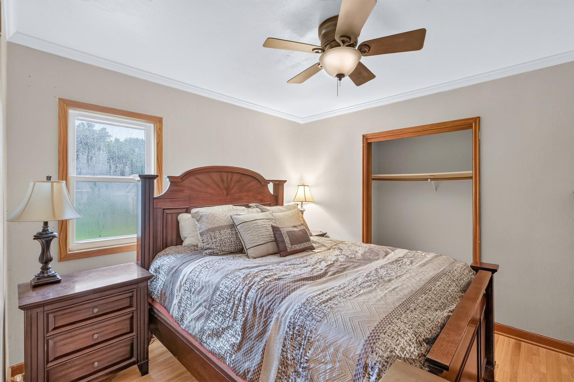 413 3rd Avenue E Property Photo 12