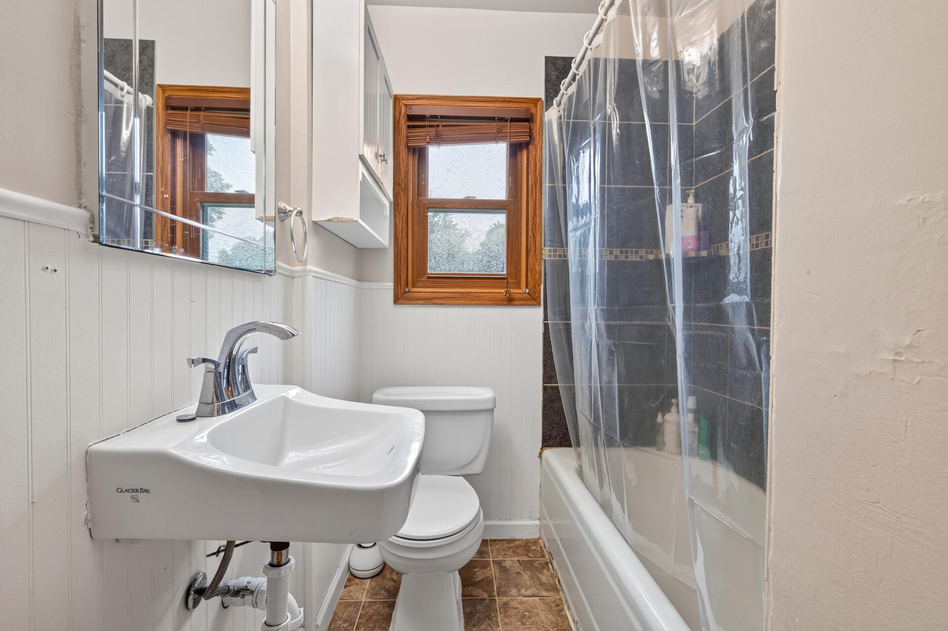 413 3rd Avenue E Property Photo 15