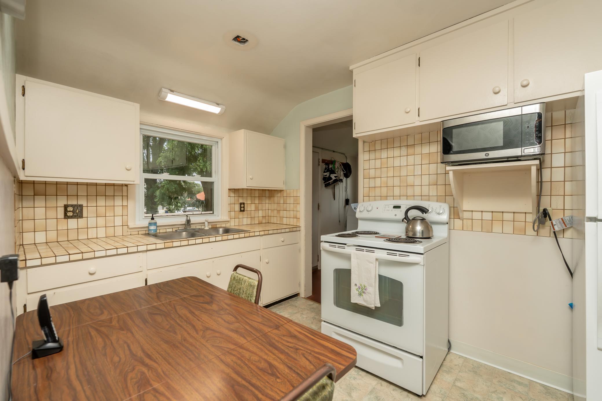 411 3rd Avenue W Property Photo 6
