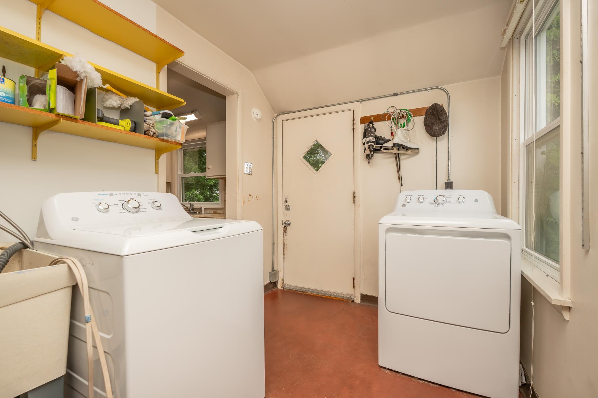 411 3rd Avenue W Property Photo 15