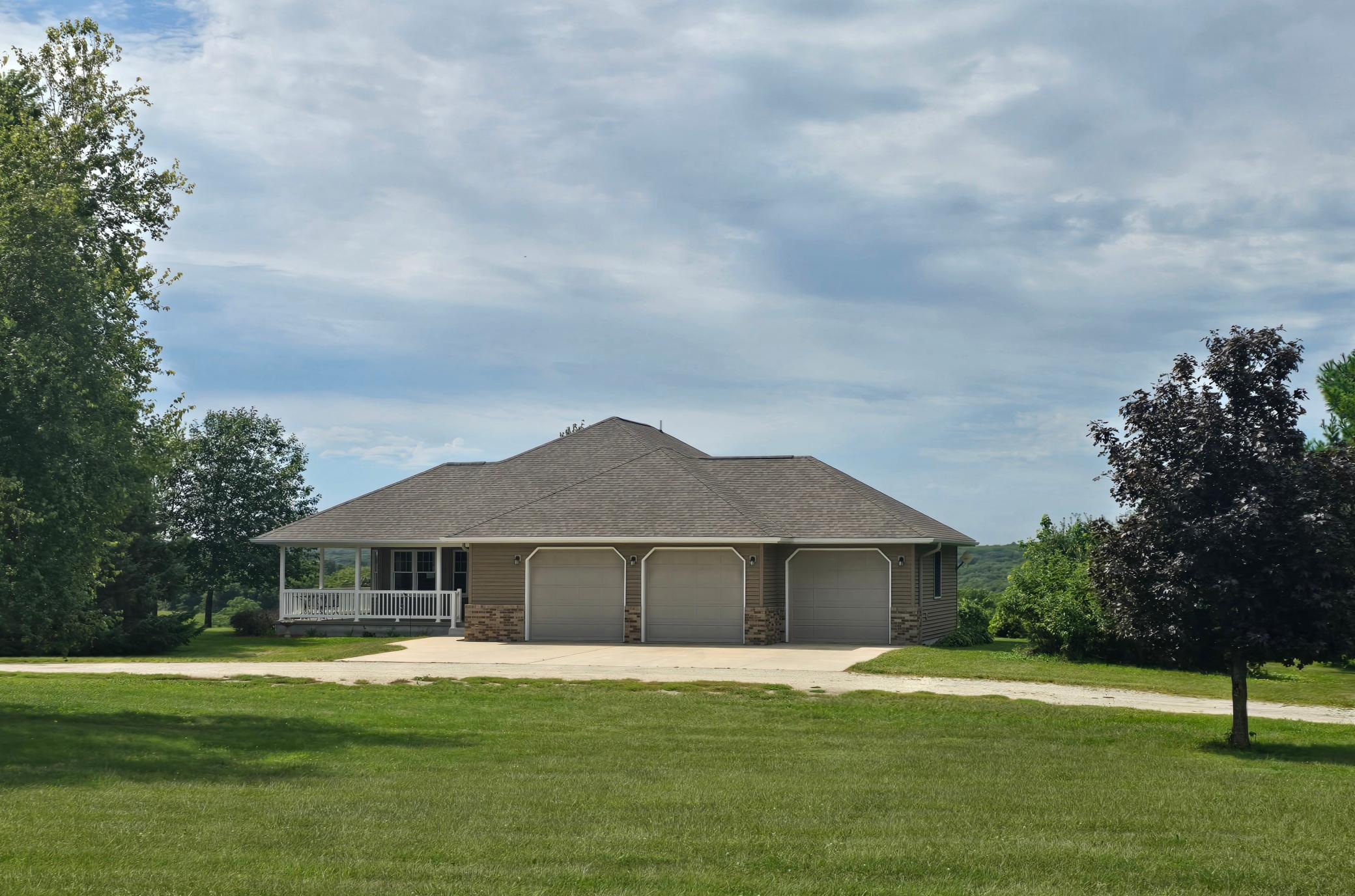19665 Killdeer Road Property Photo 1