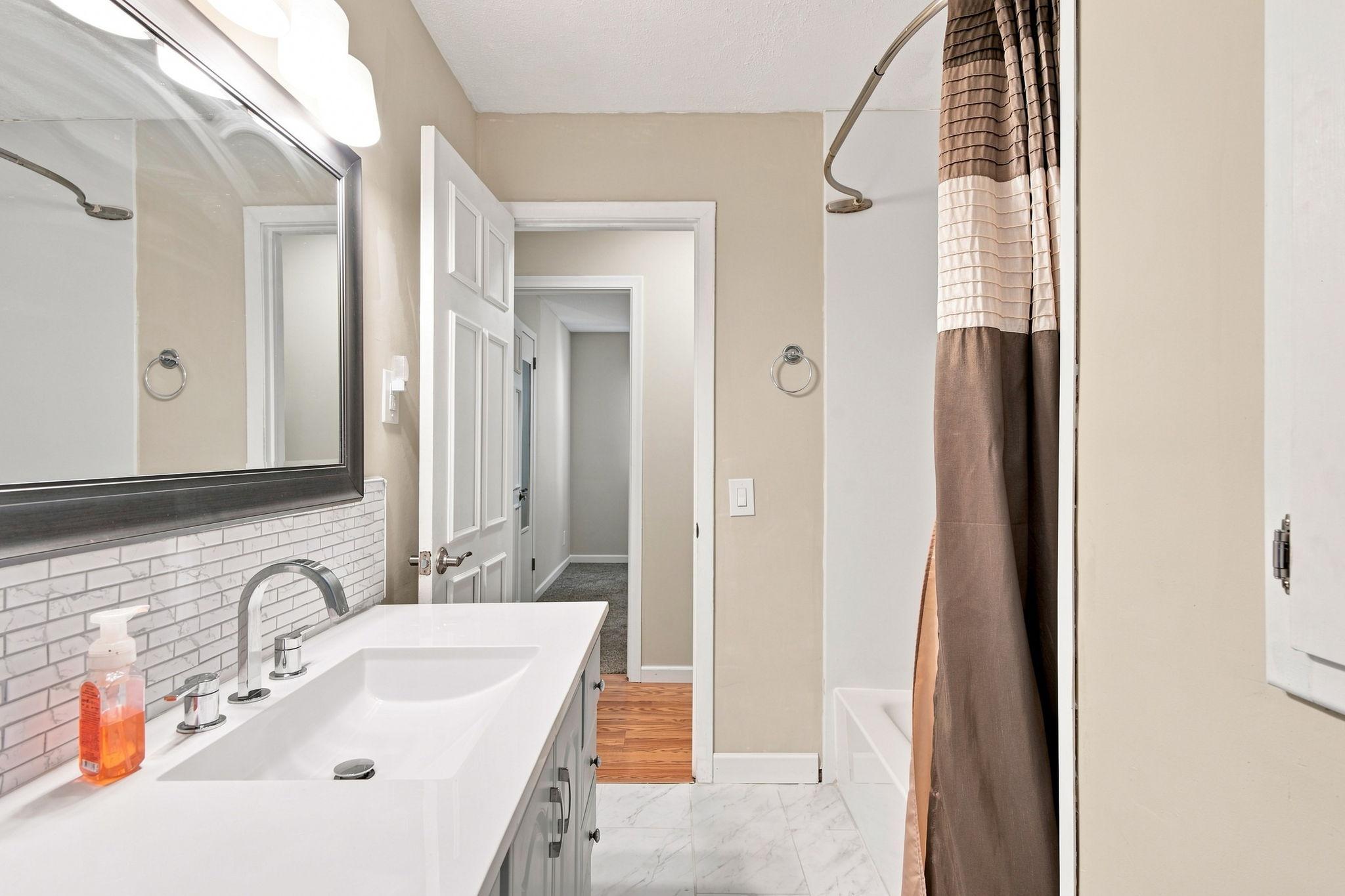 515 Westby Drive Ne Property Photo 15