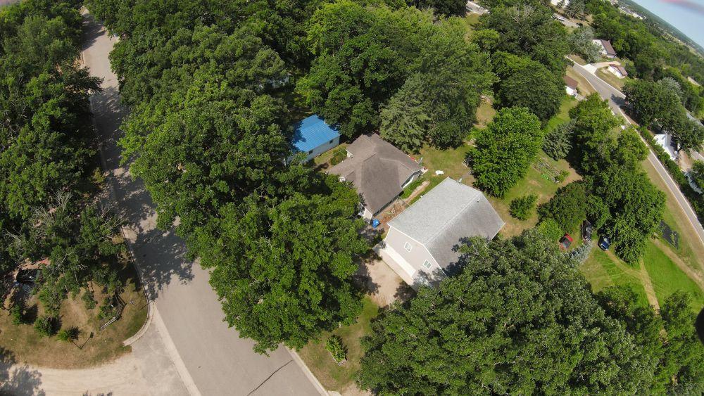 613 Cherry Avenue Property Photo 2