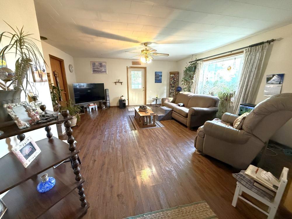 613 Cherry Avenue Property Photo 14