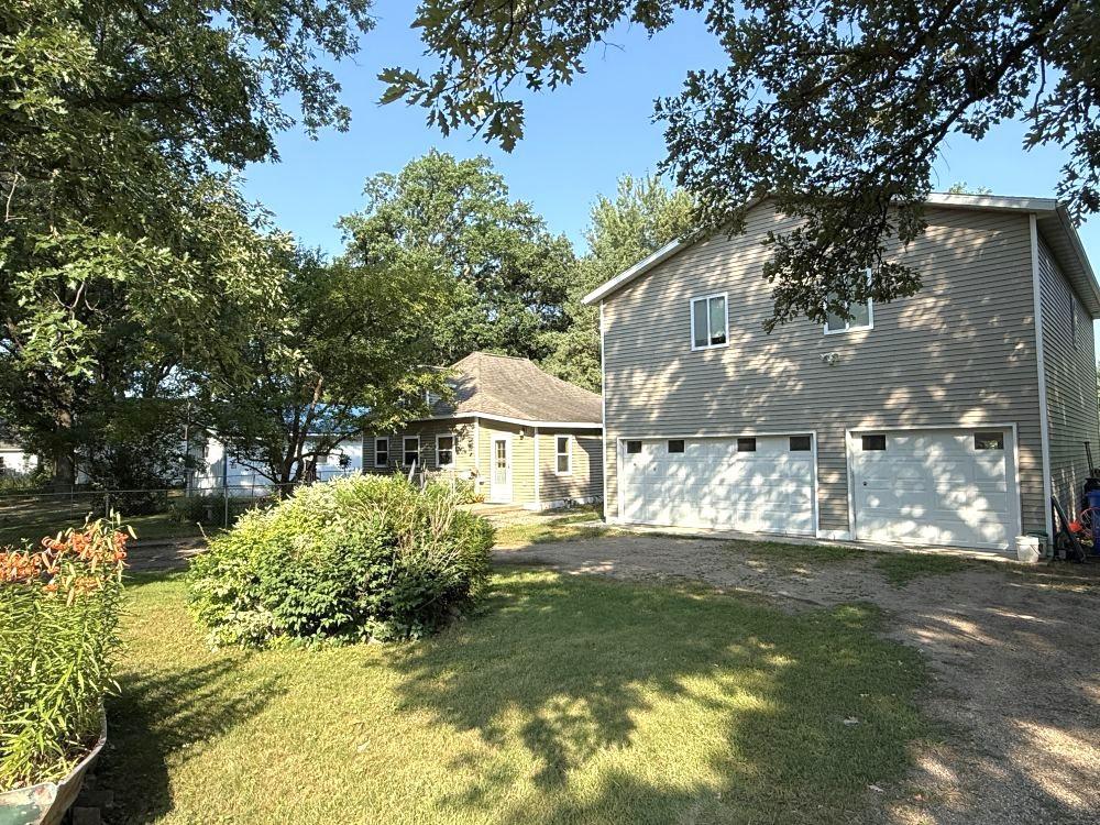 613 Cherry Avenue Property Photo 25