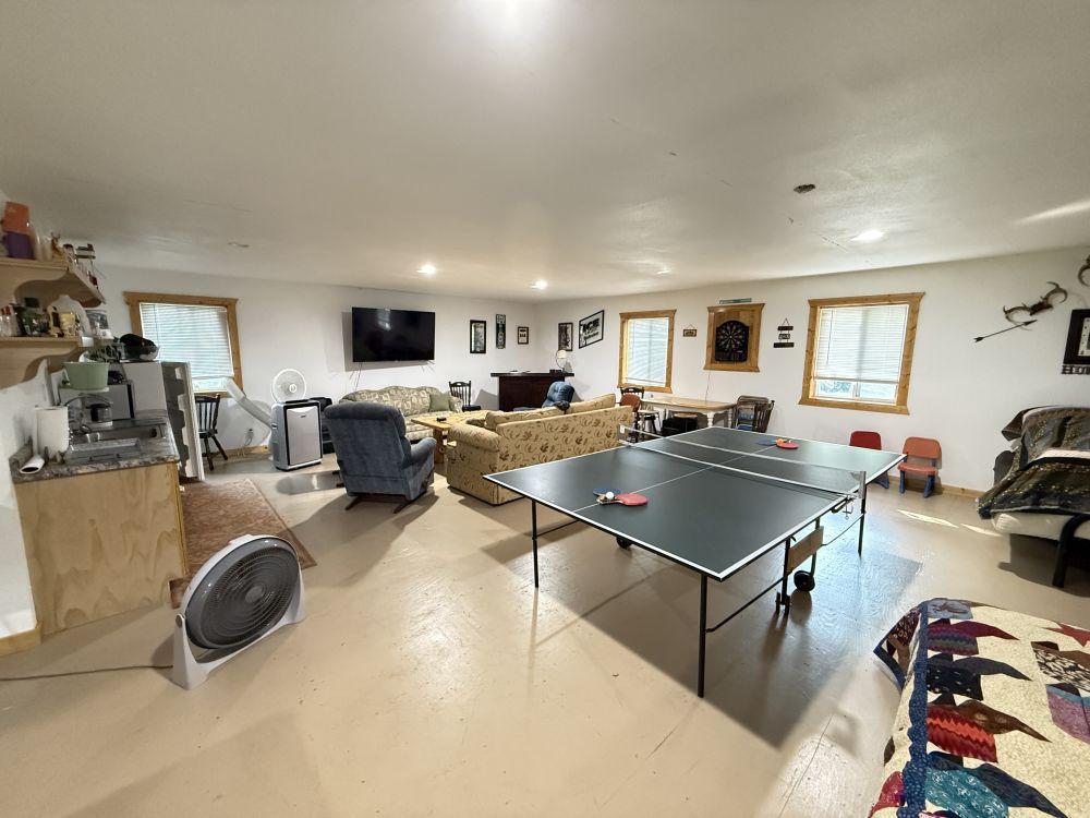 613 Cherry Avenue Property Photo 31