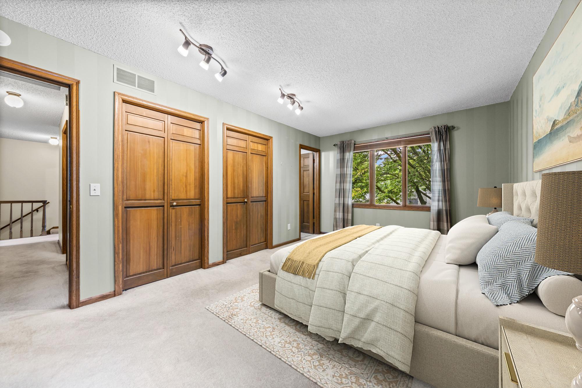 14136 Frontier Lane Property Photo 18