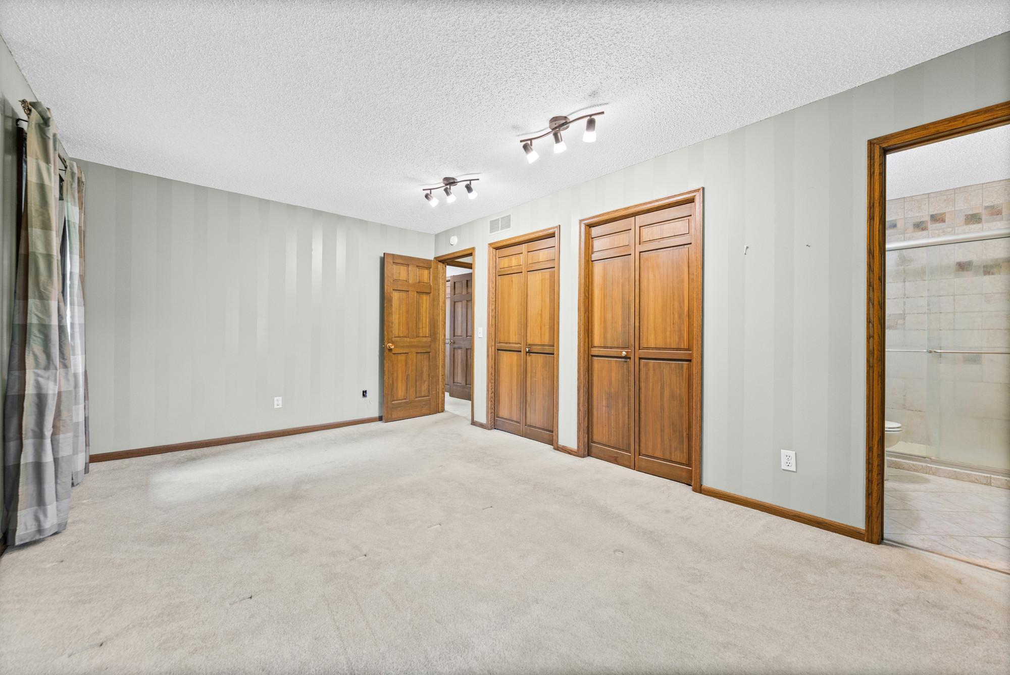 14136 Frontier Lane Property Photo 19