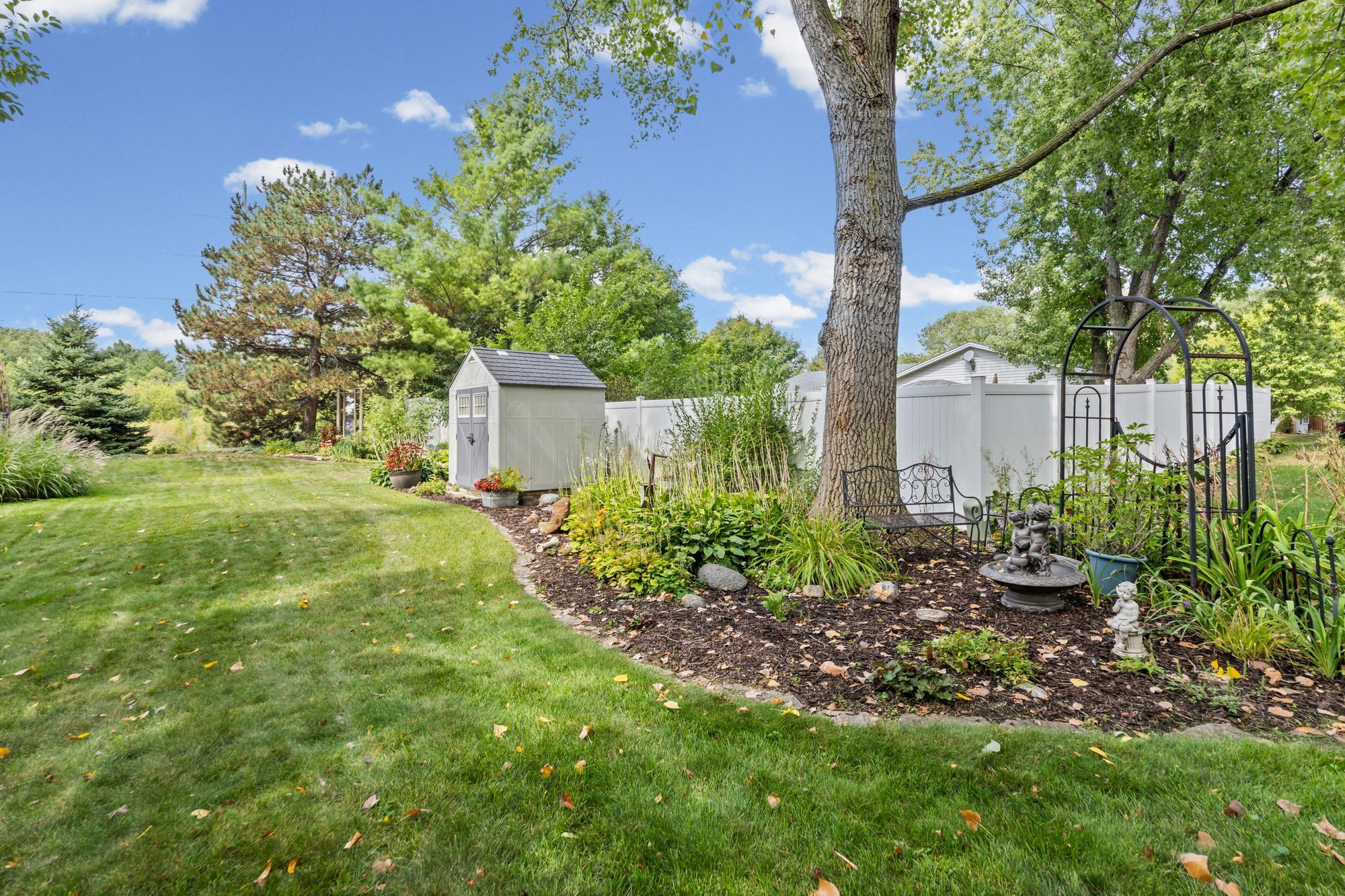 14136 Frontier Lane Property Photo 35