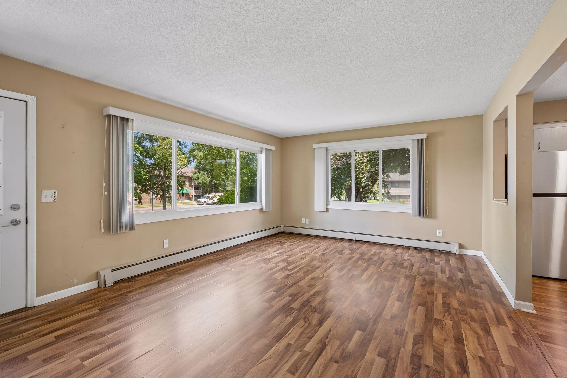 1104 3rd Avenue Ne Property Photo 2