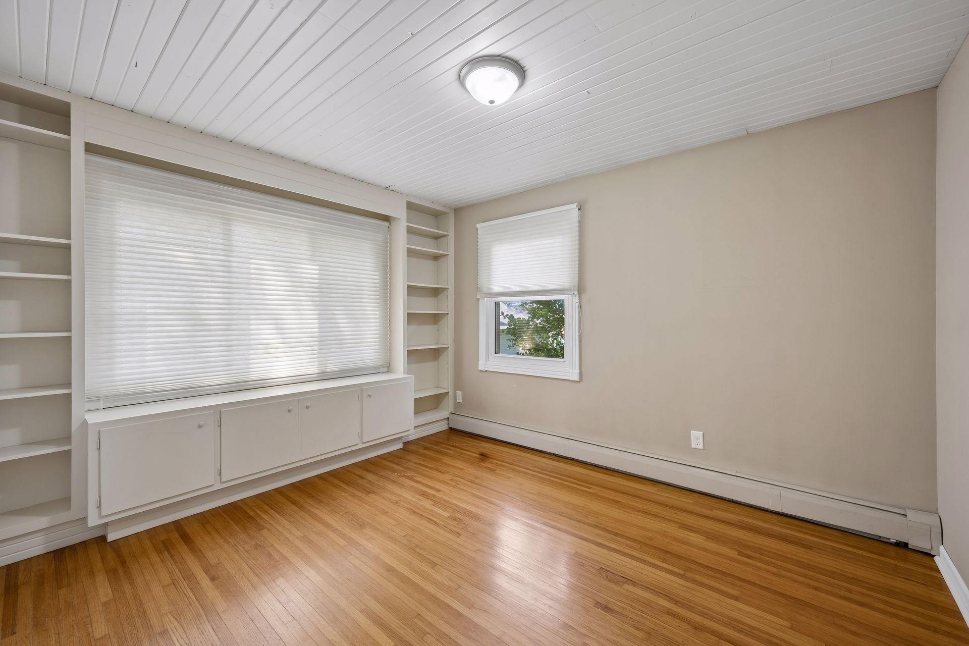1104 3rd Avenue Ne Property Photo 7