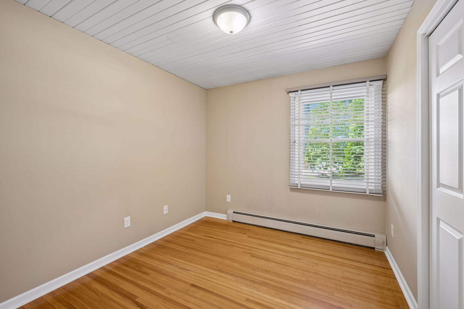 1104 3rd Avenue Ne Property Photo 9