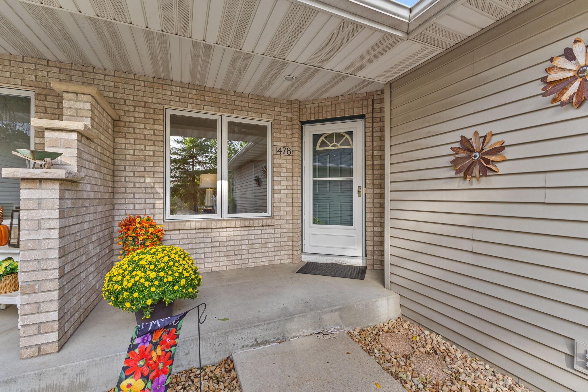 1478 Violet Lane Property Photo 3