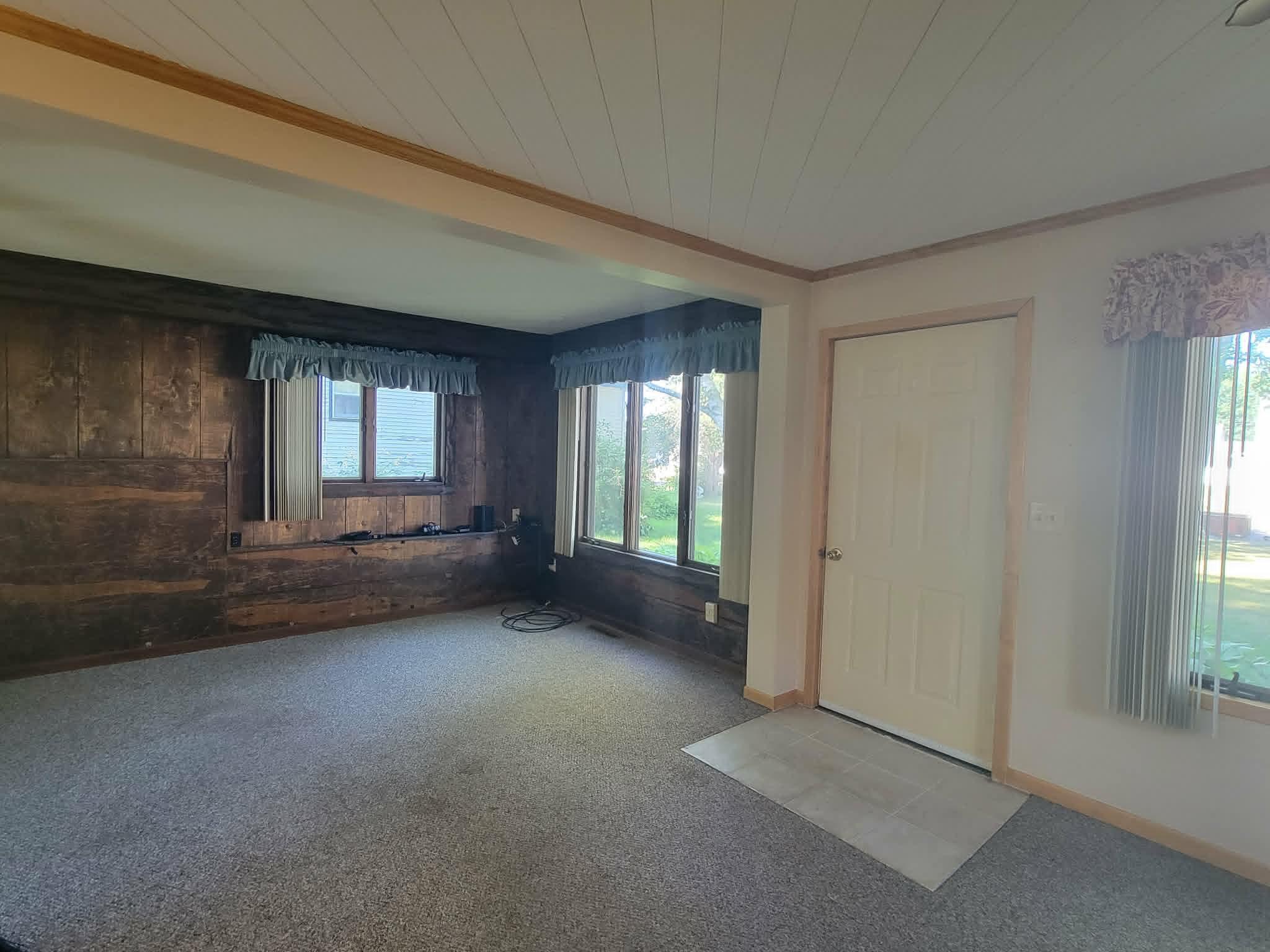 460 4th Avenue S Property Photo 12