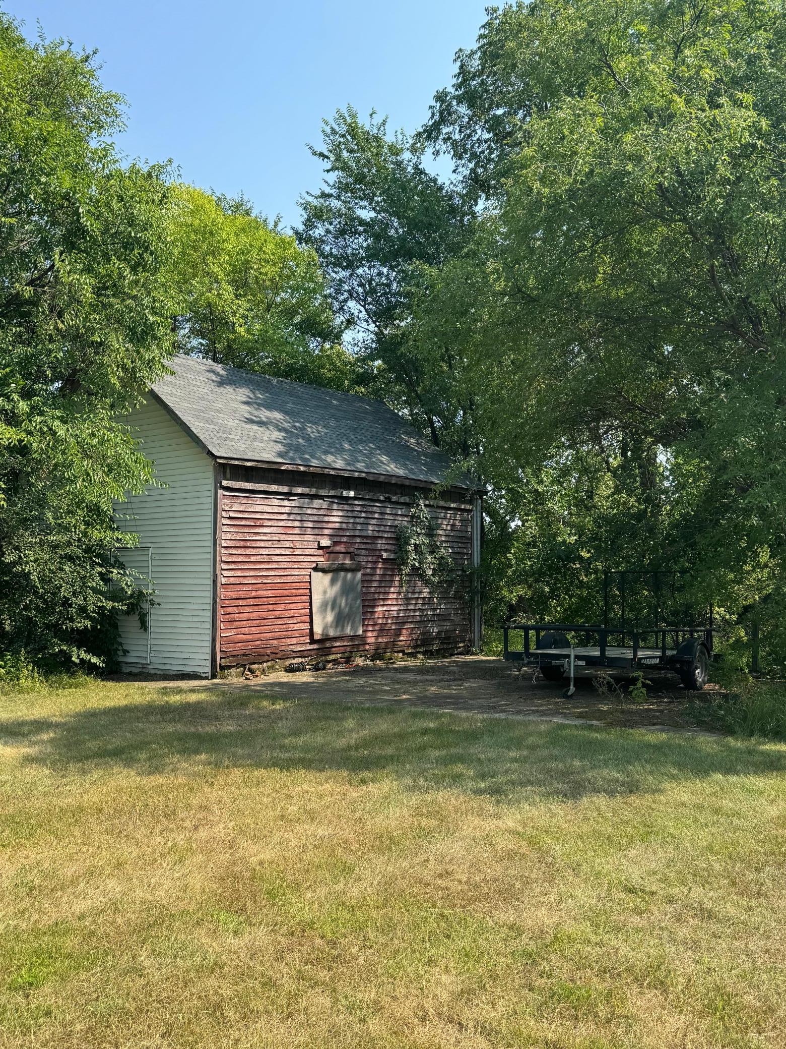44870 County Highway 14 Property Photo 3