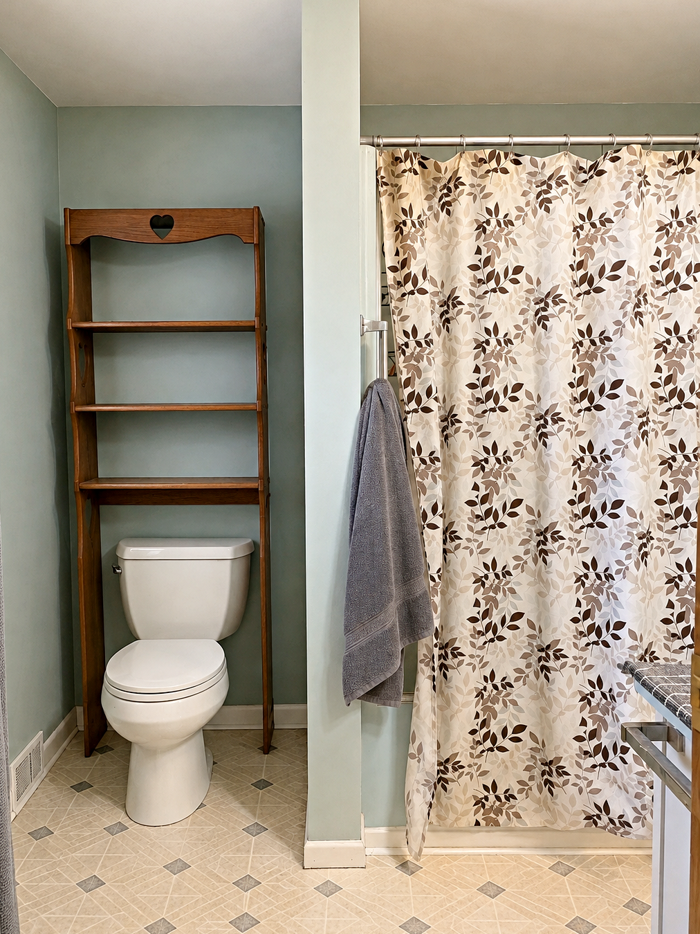 614 2nd Street W Property Photo 12