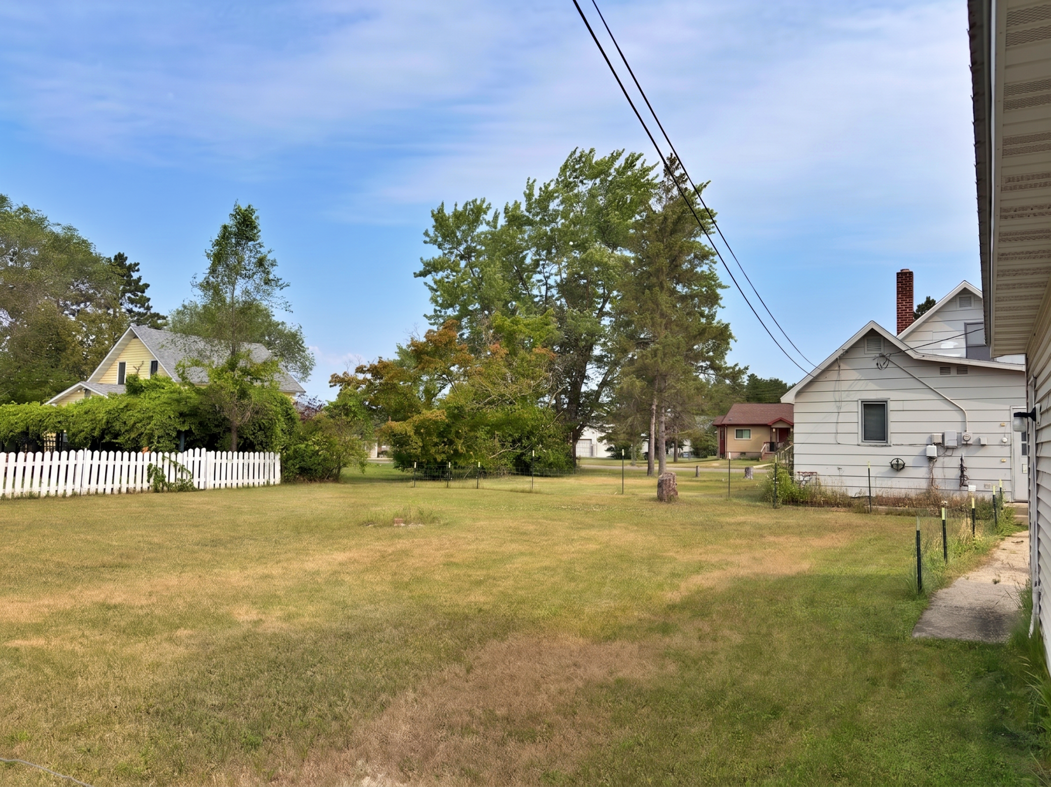 614 2nd Street W Property Photo 19