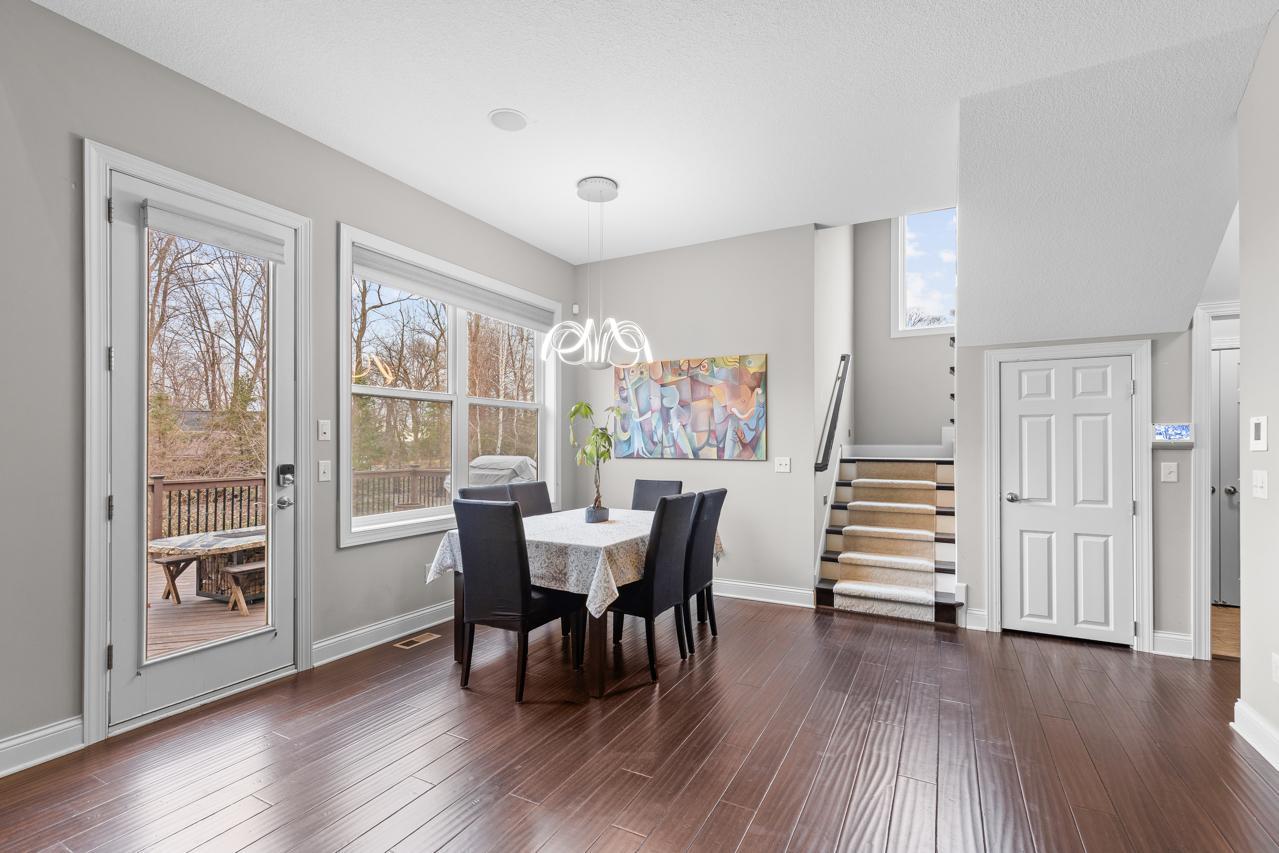 10033 Frederick Place Property Photo 11