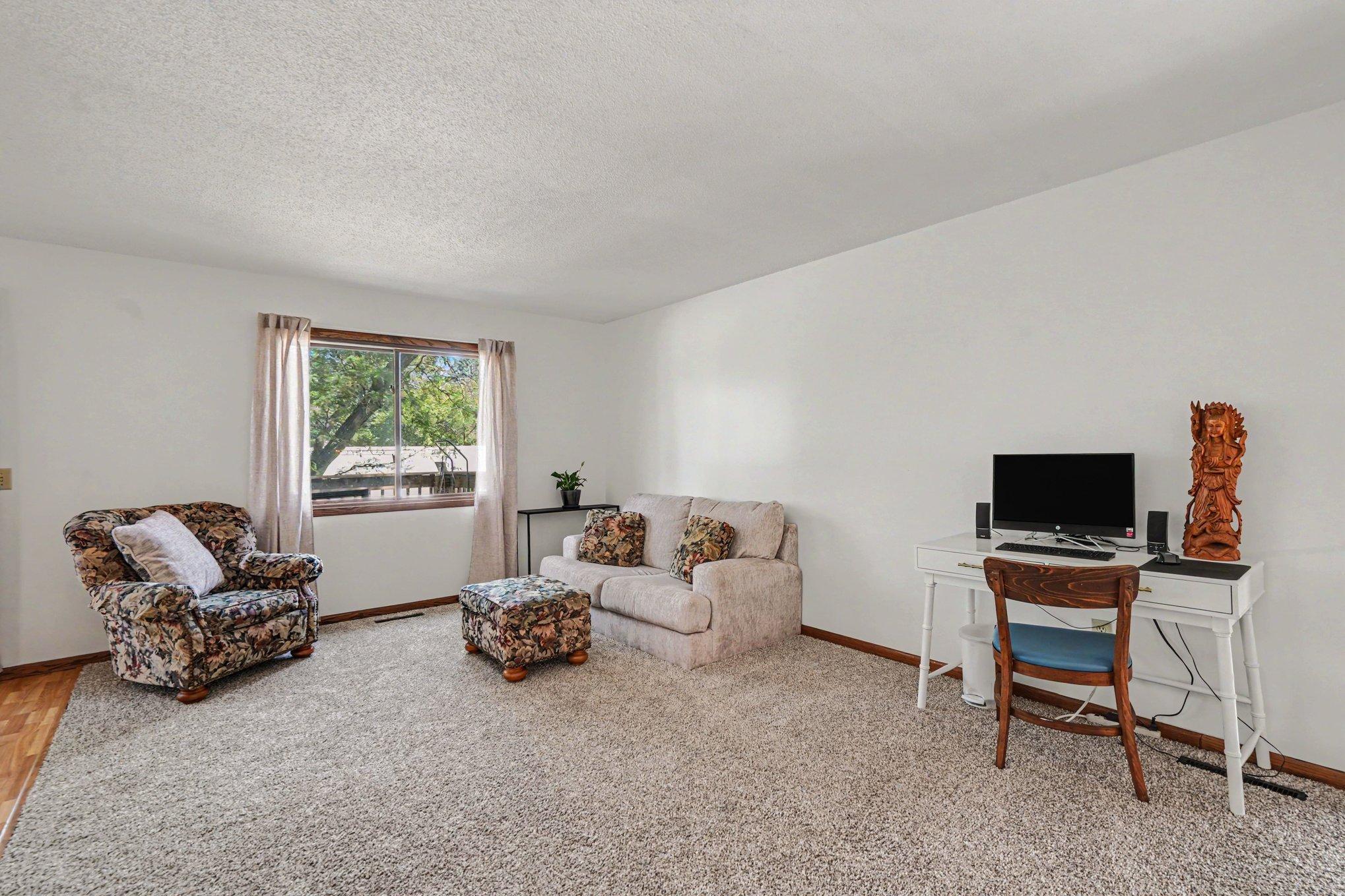 3916 Gershwin Avenue N Property Photo 2