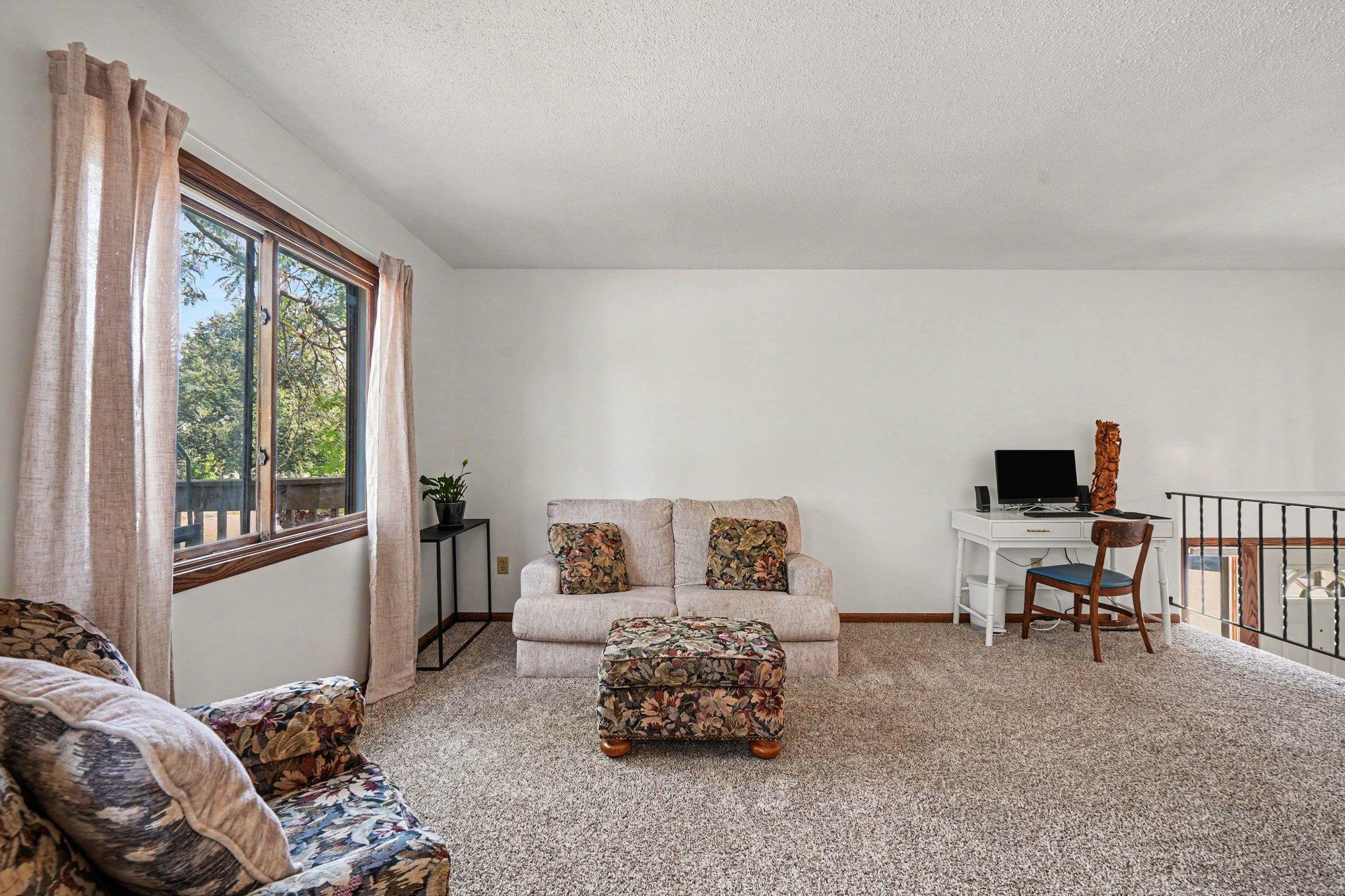3916 Gershwin Avenue N Property Photo 3