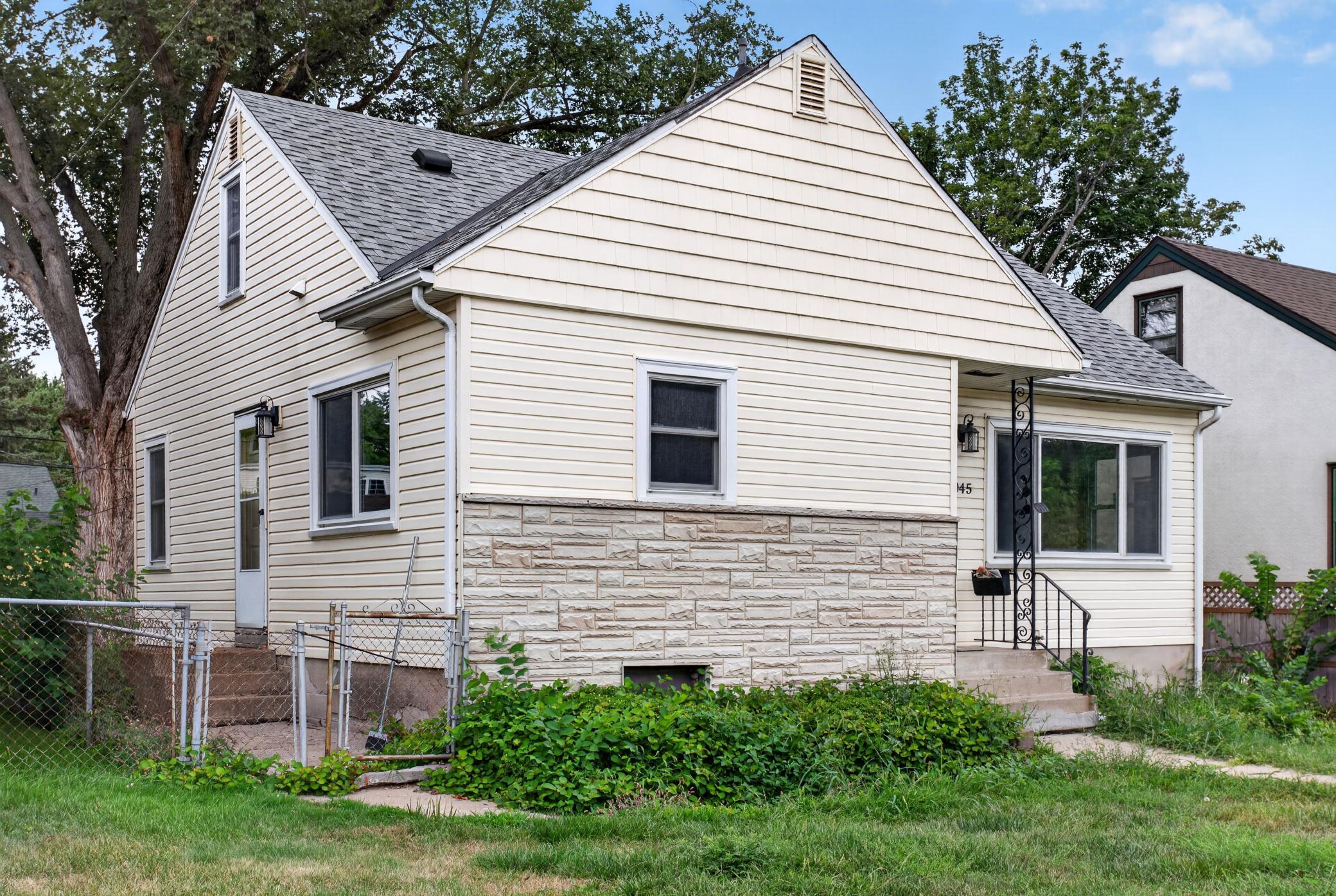 5045 Upton Avenue N Property Photo 19