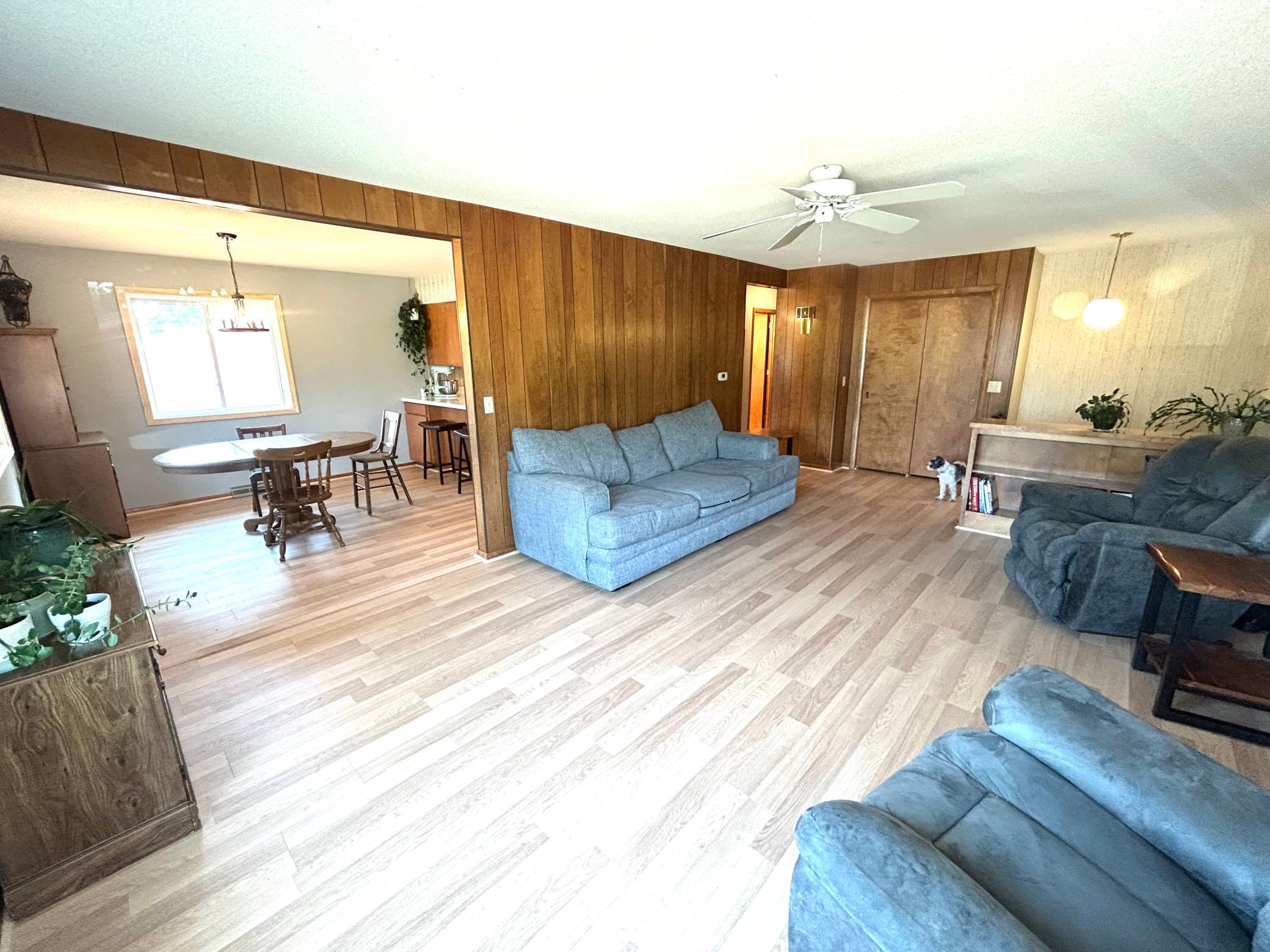 1025 9th Street Sw Property Photo 4