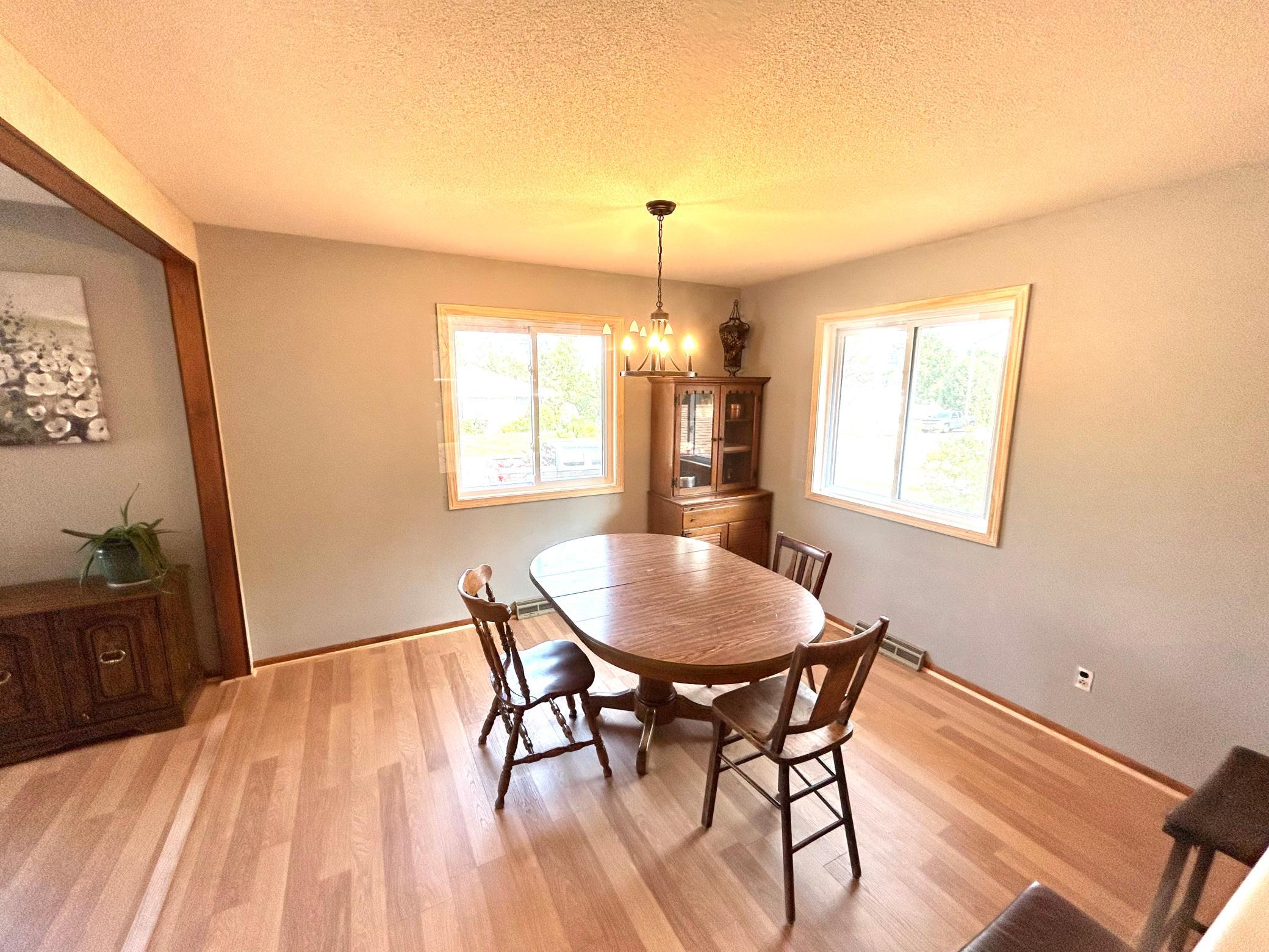 1025 9th Street Sw Property Photo 5