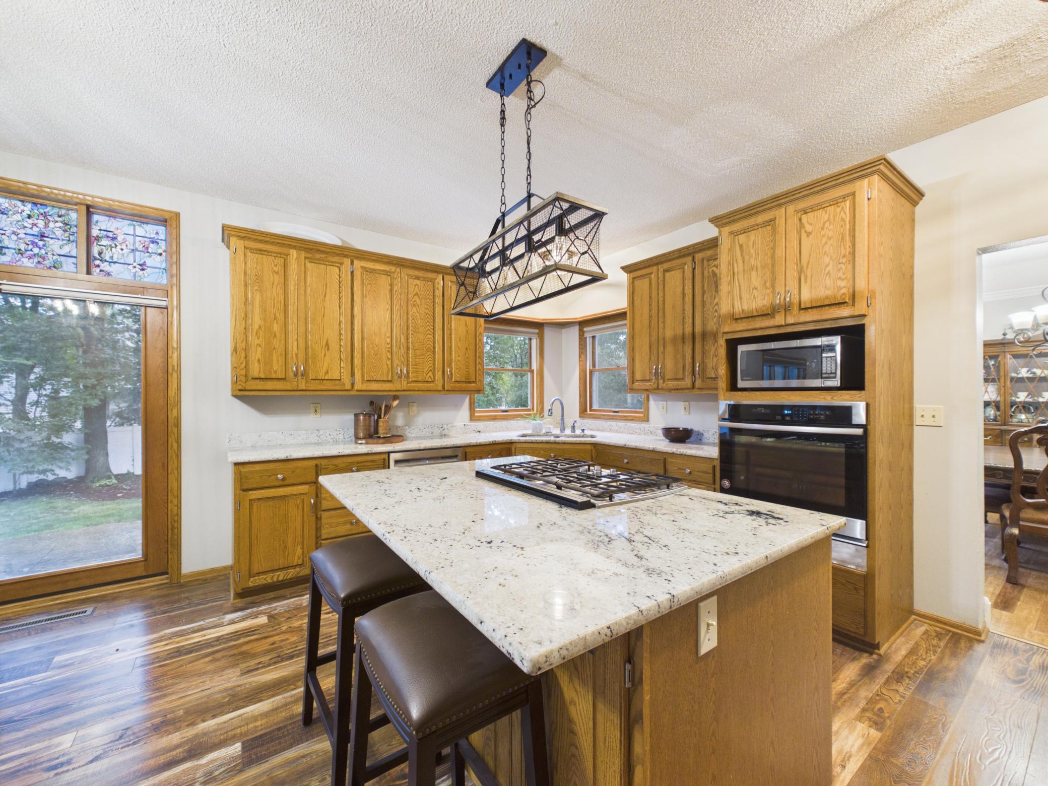 2527 Colony Circle Property Photo 12