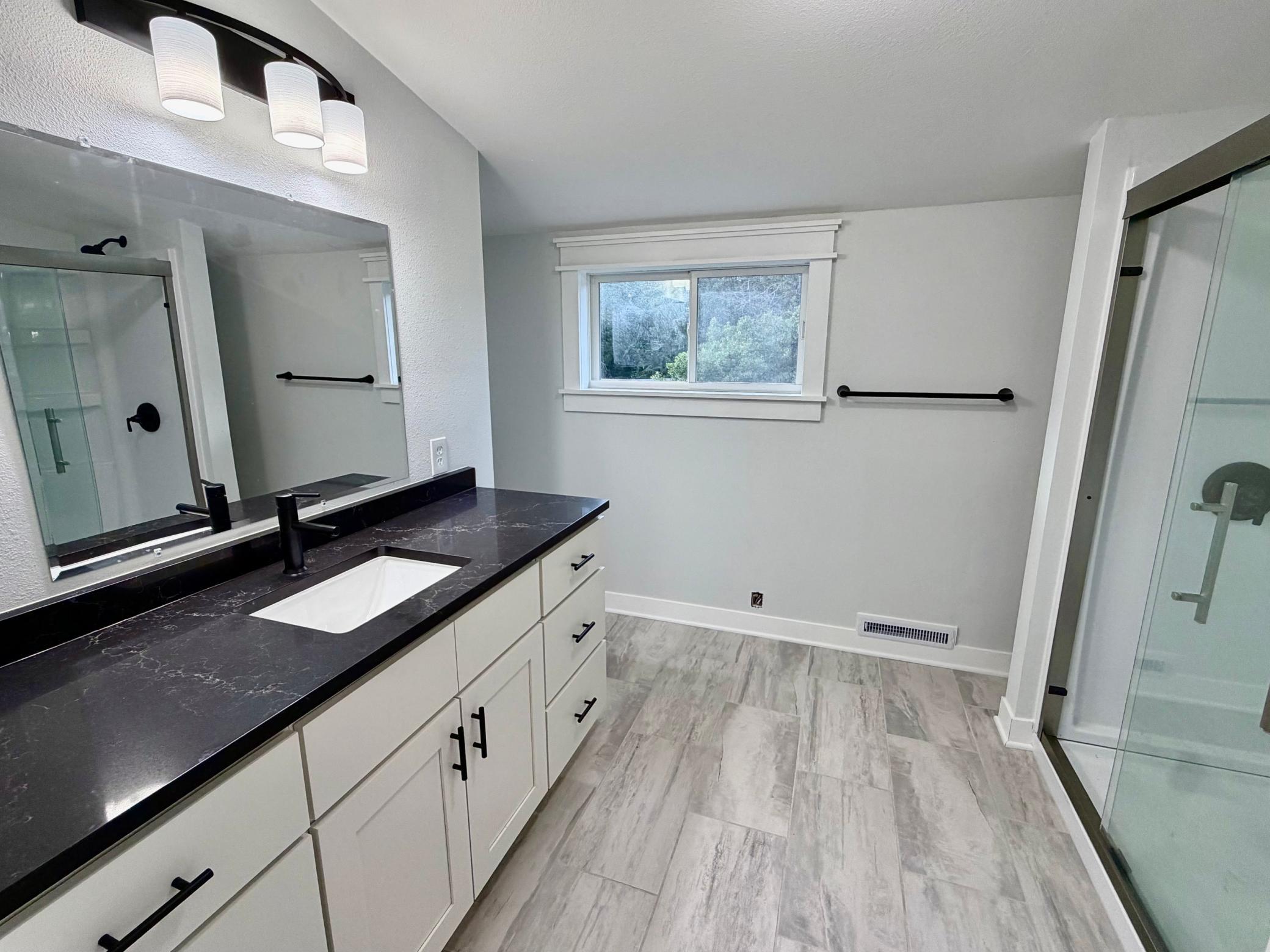 507 6th Street Ne Property Photo 10