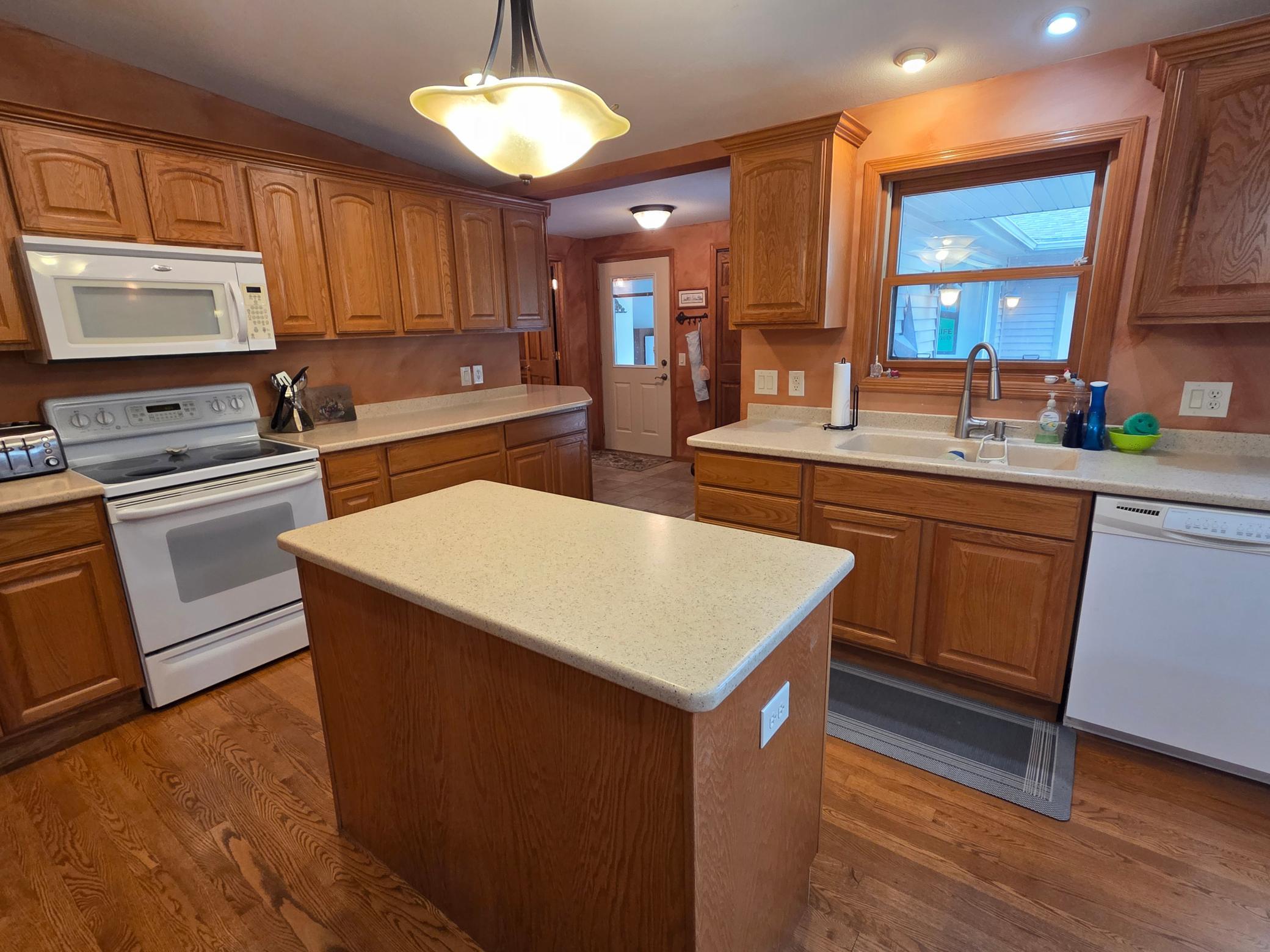 4488 Ferndale Road Property Photo 18