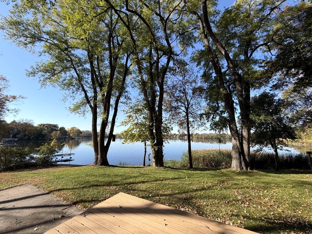 5415 Twin Lake Boulevard E Property Photo 1