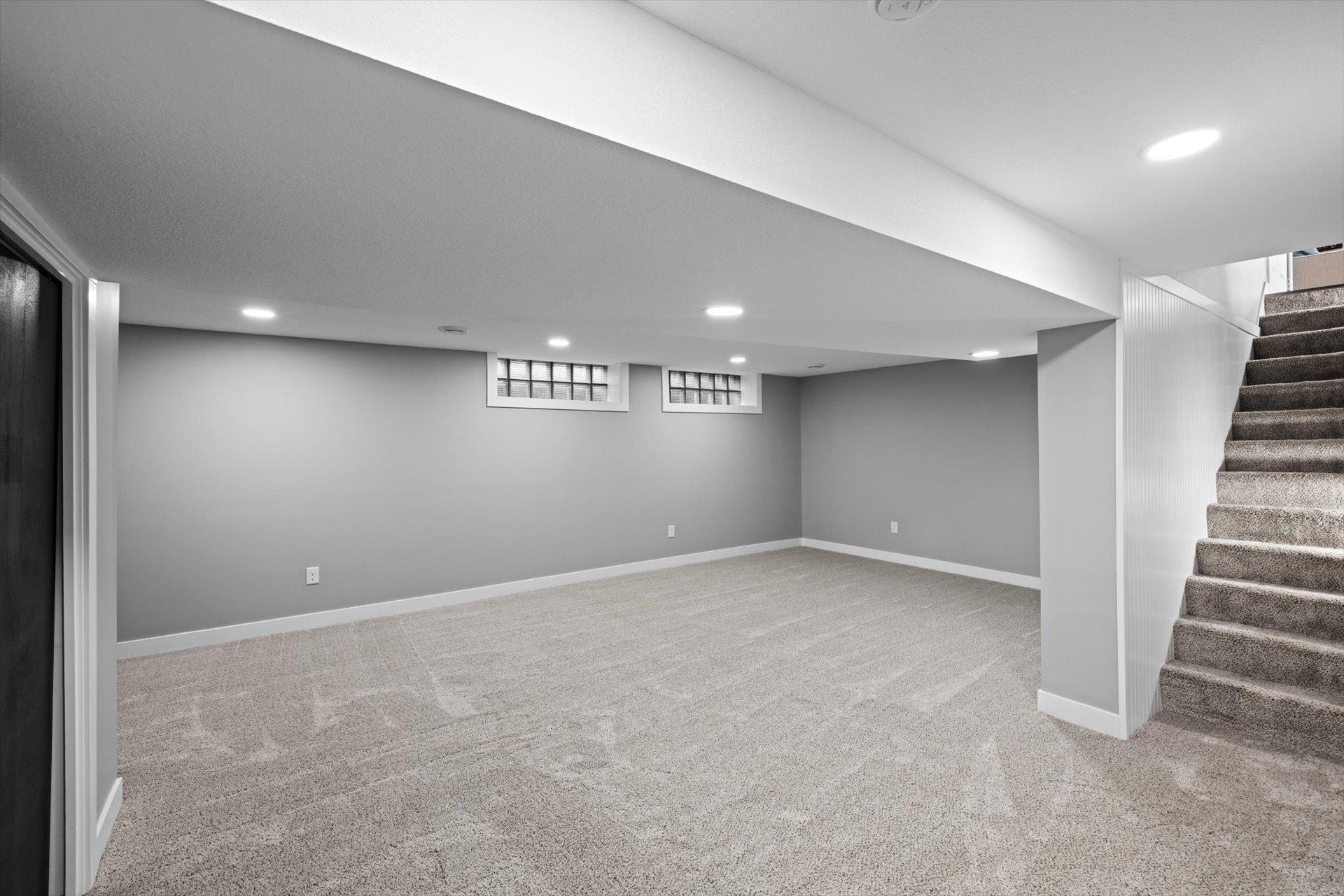5415 Twin Lake Boulevard E Property Photo 25