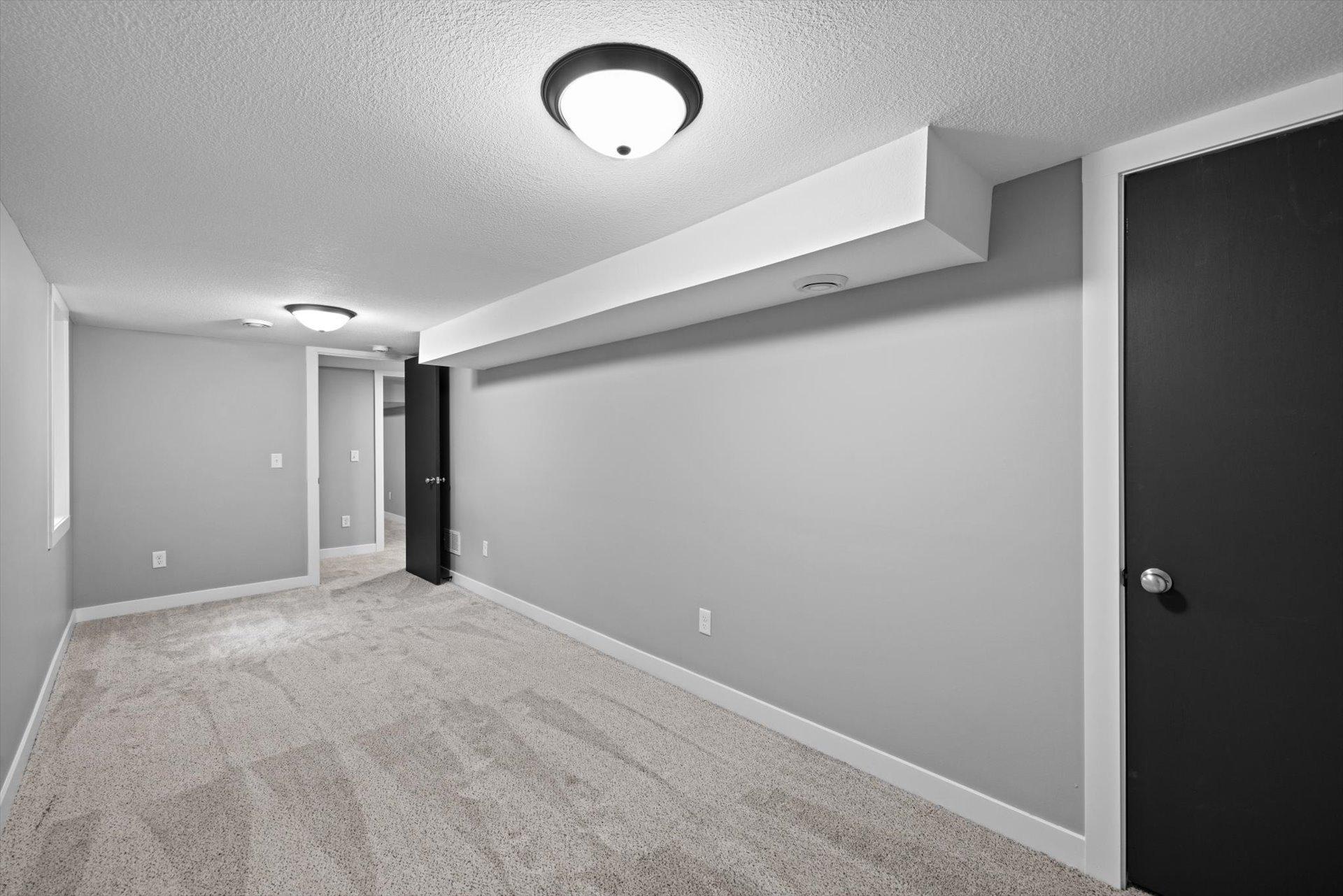 5415 Twin Lake Boulevard E Property Photo 27