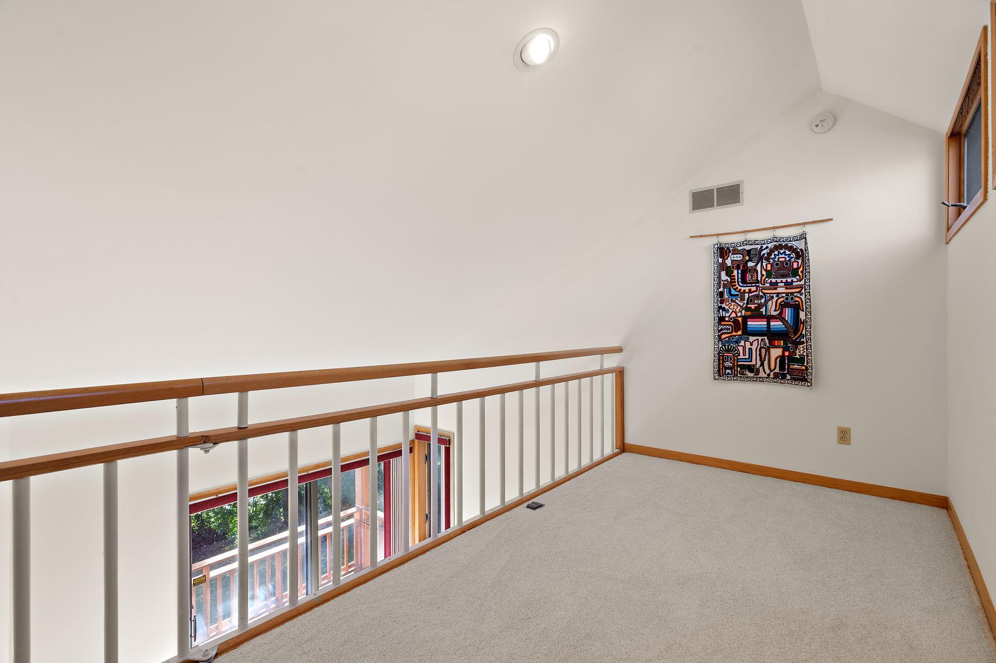 7846 Ithaca Lane N Property Photo 14