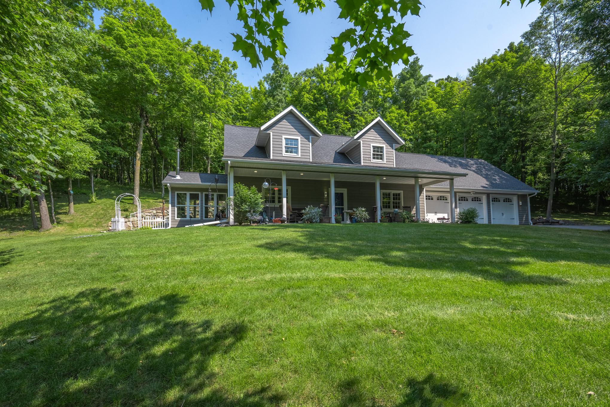722 Old Highway 8 Property Photo 45