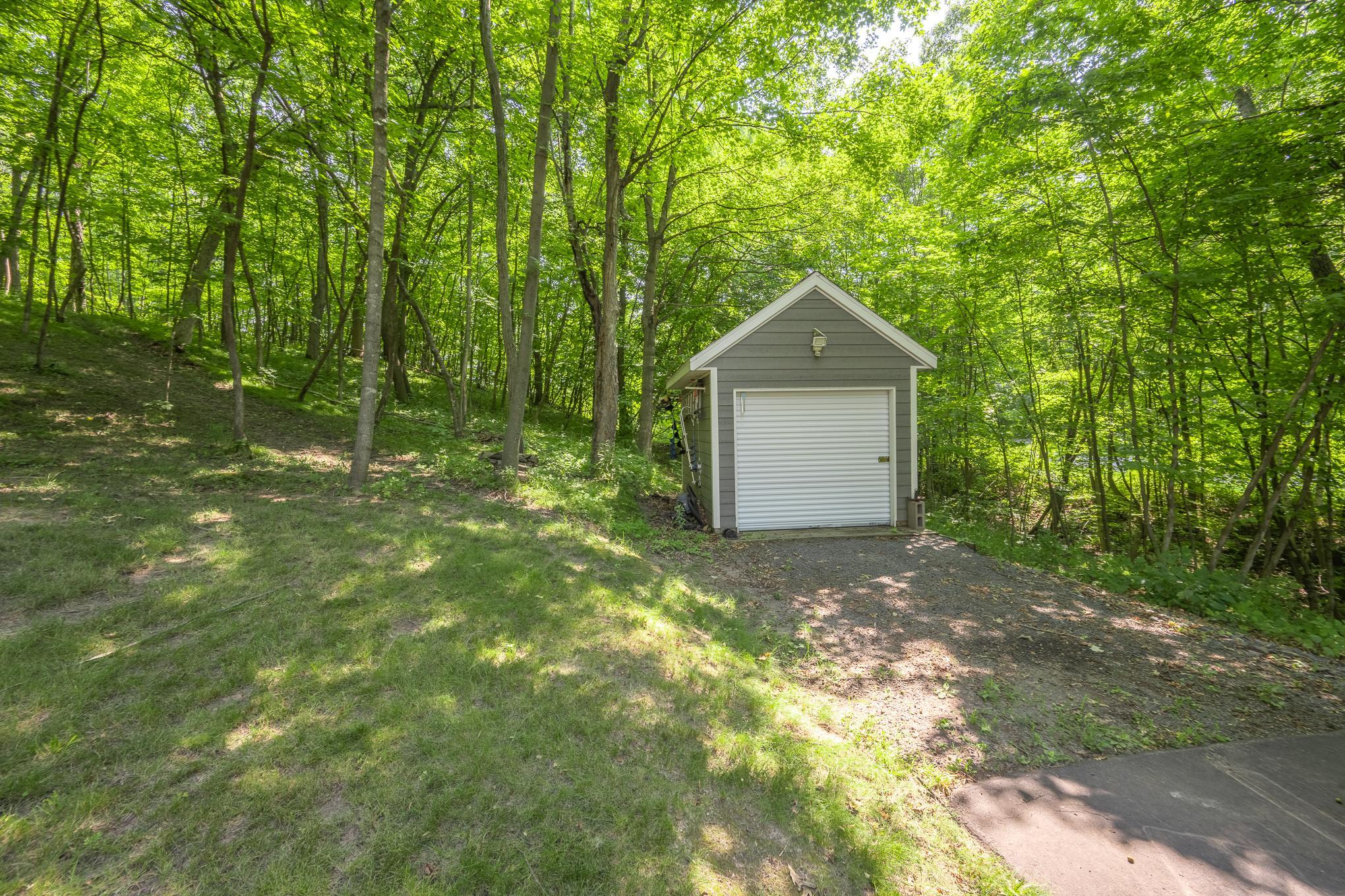 722 Old Highway 8 Property Photo 46