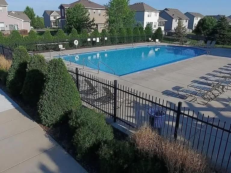 972 Forest Edge Circle Property Photo 44