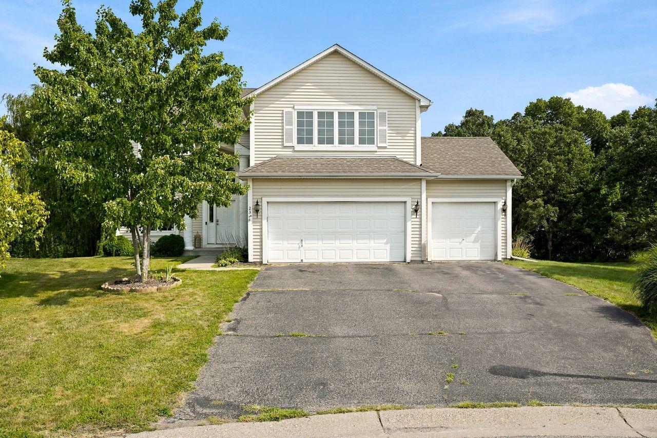 237 Adam Circle Property Photo 2