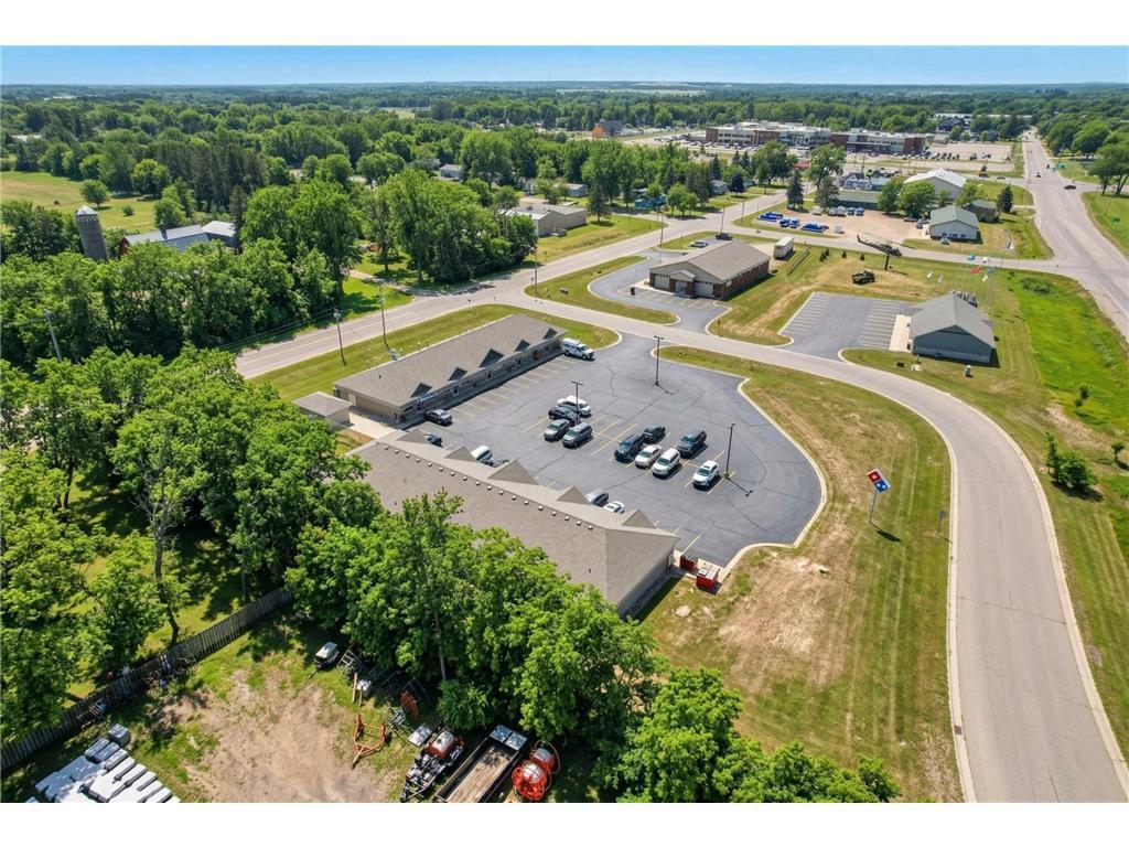 820 Howe Avenue Building B Property Photo 4
