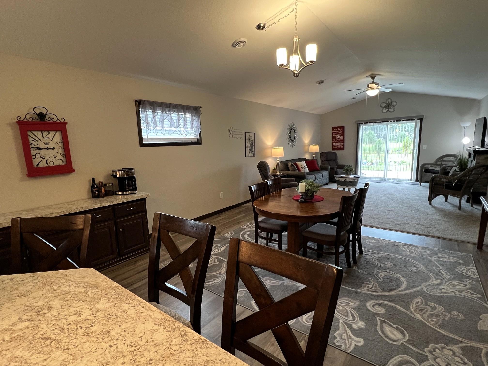 836 Holton Avenue Property Photo 11