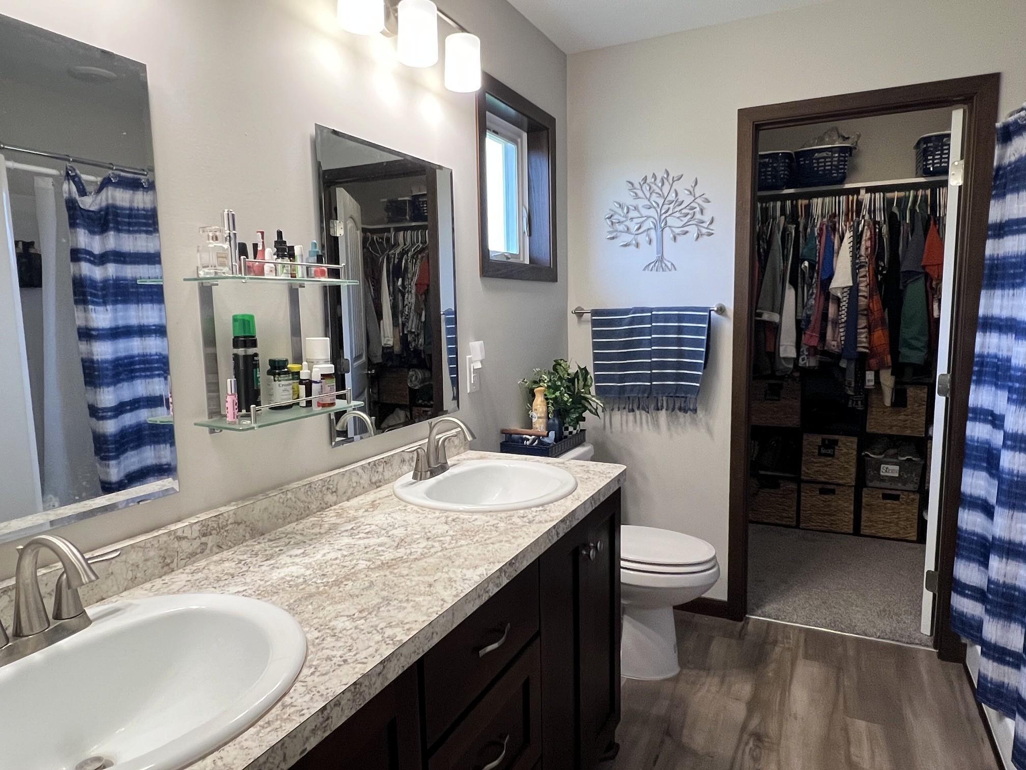 836 Holton Avenue Property Photo 14