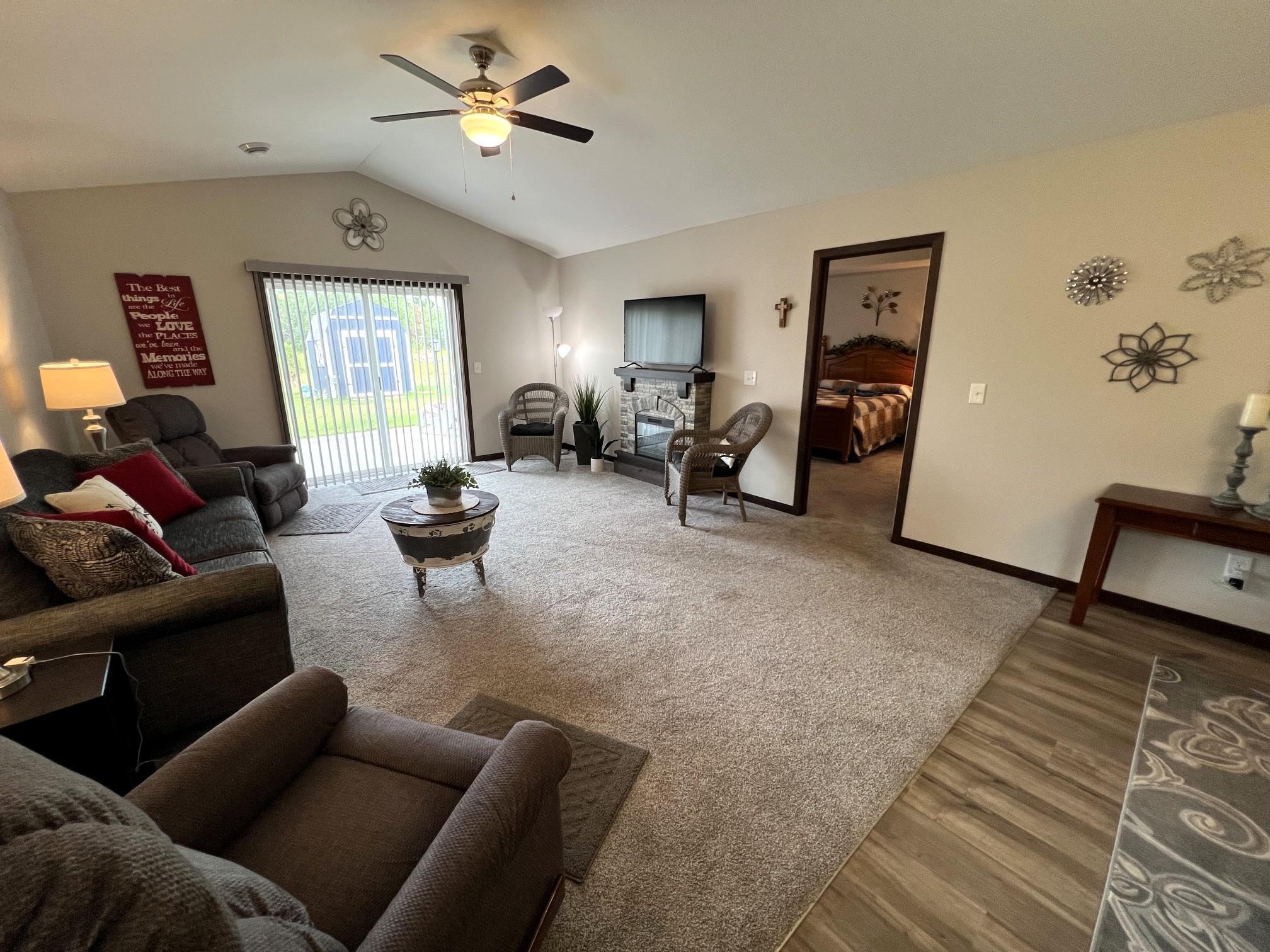 836 Holton Avenue Property Photo 15