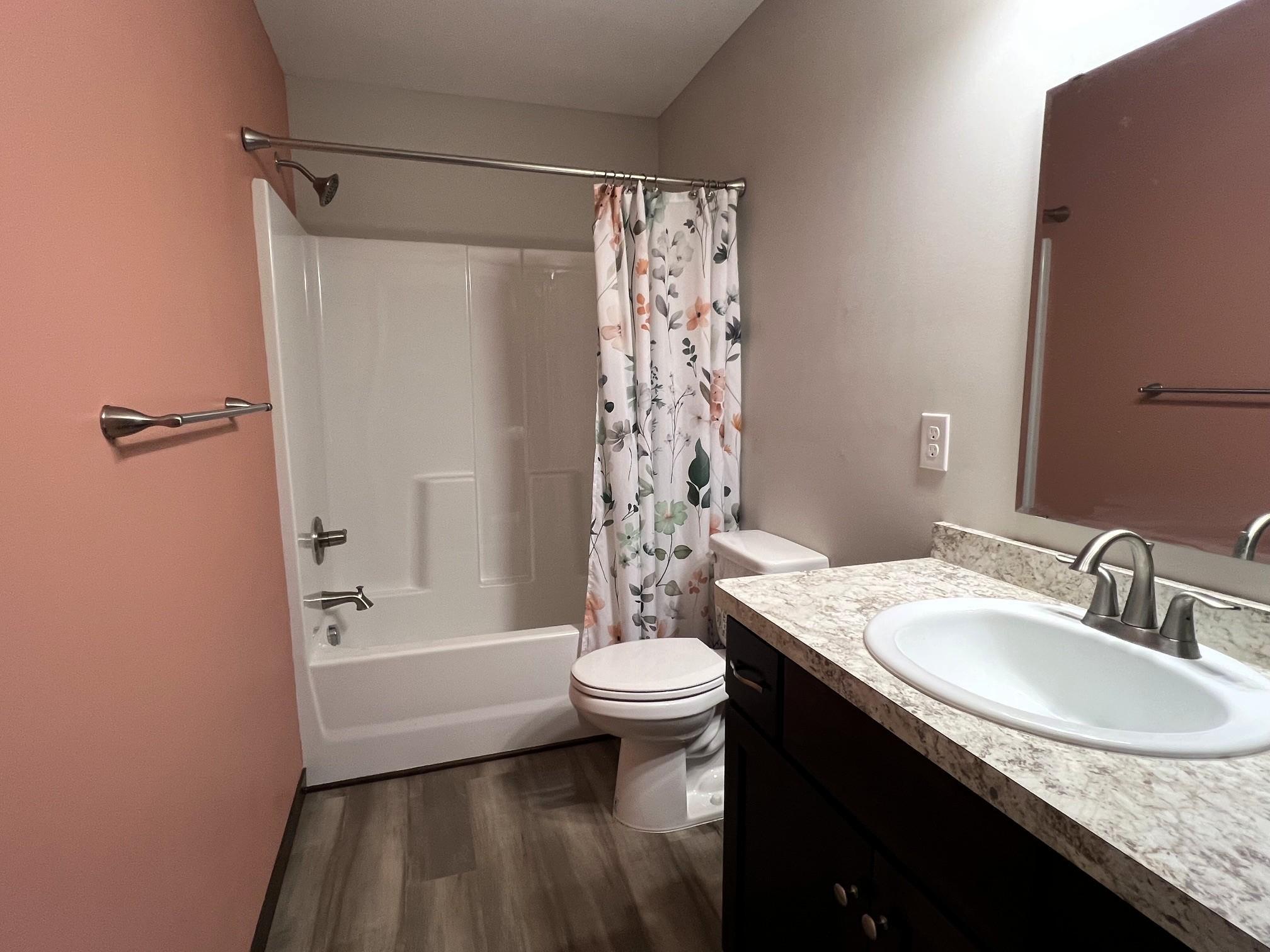 836 Holton Avenue Property Photo 17