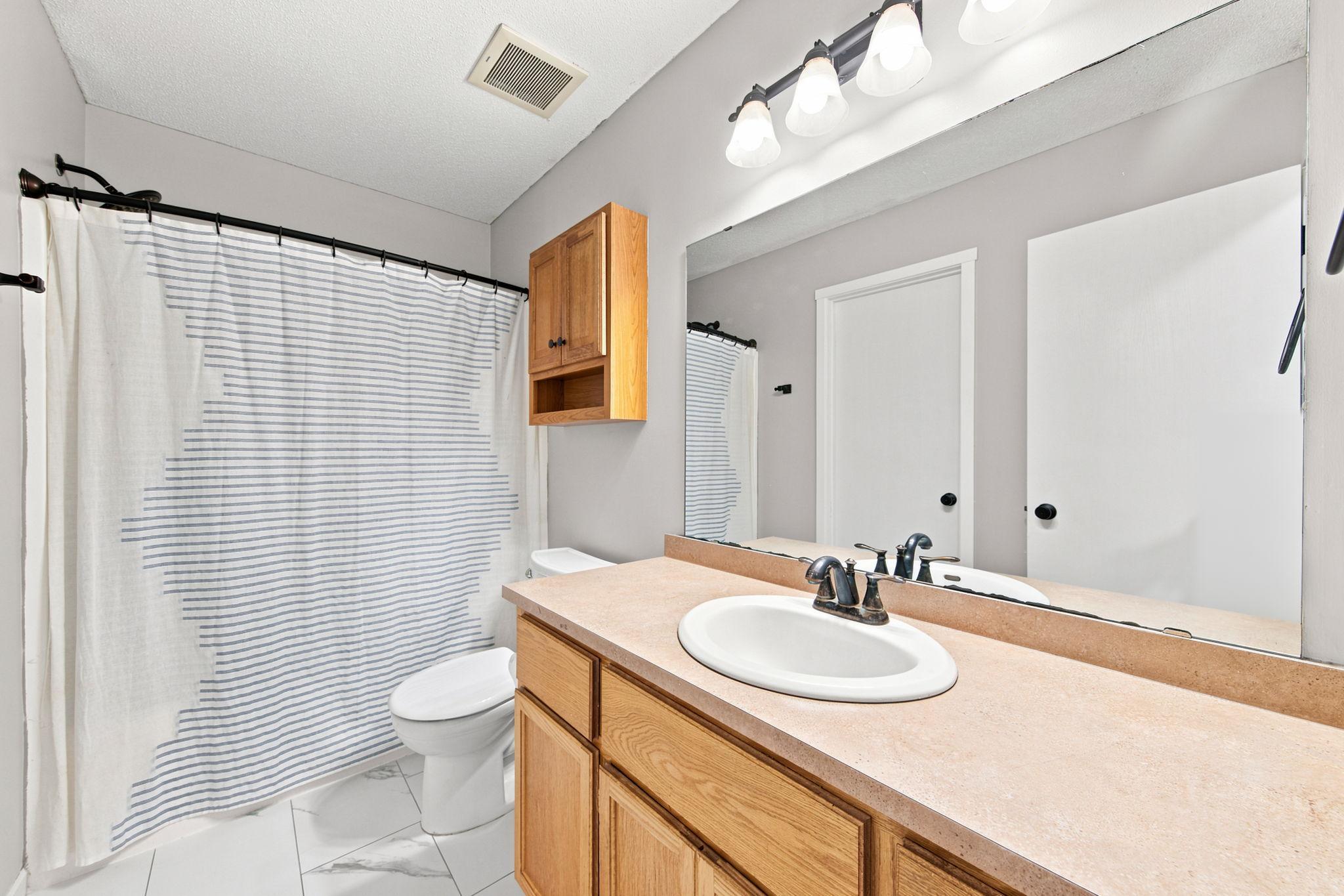 10123 Park Place Drive Property Photo 11