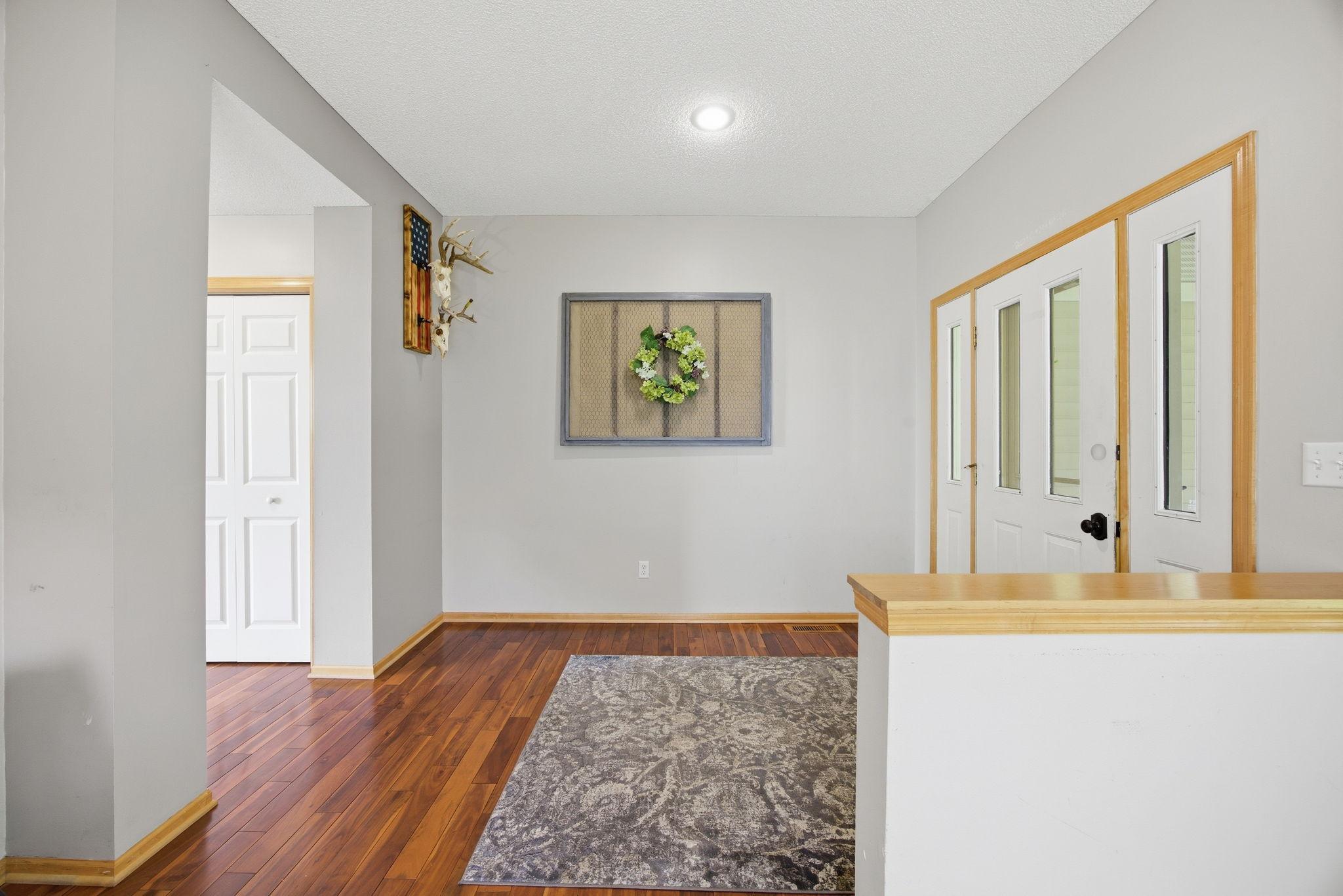 12901 44th Place Ne Property Photo 5