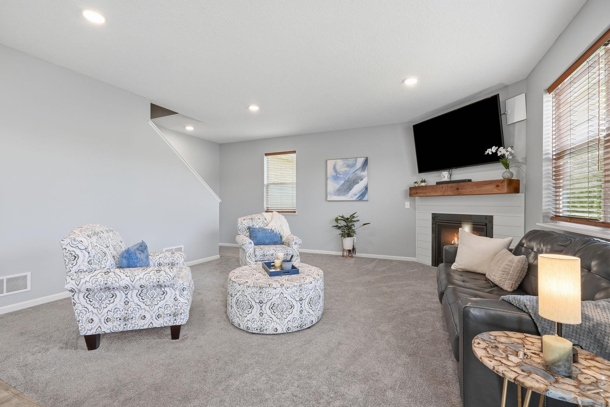 11780 Evergreen Circle N Property Photo 11