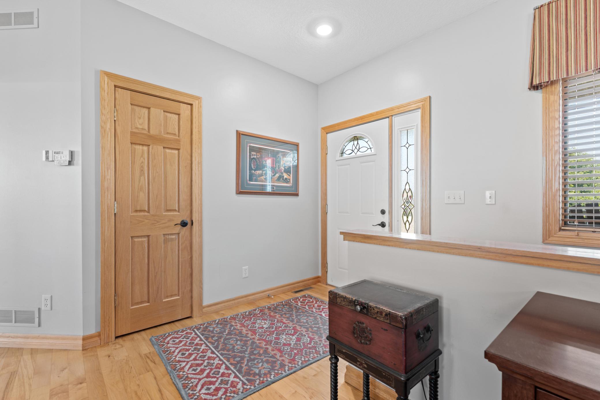 313 Maple Drive Property Photo 5